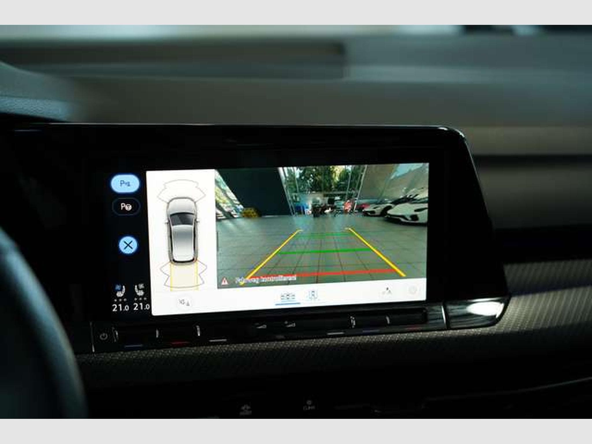 VW Golf R 4M Performance *2.H *19 *AKRA *HUD *Pano (2021) - Photo 29