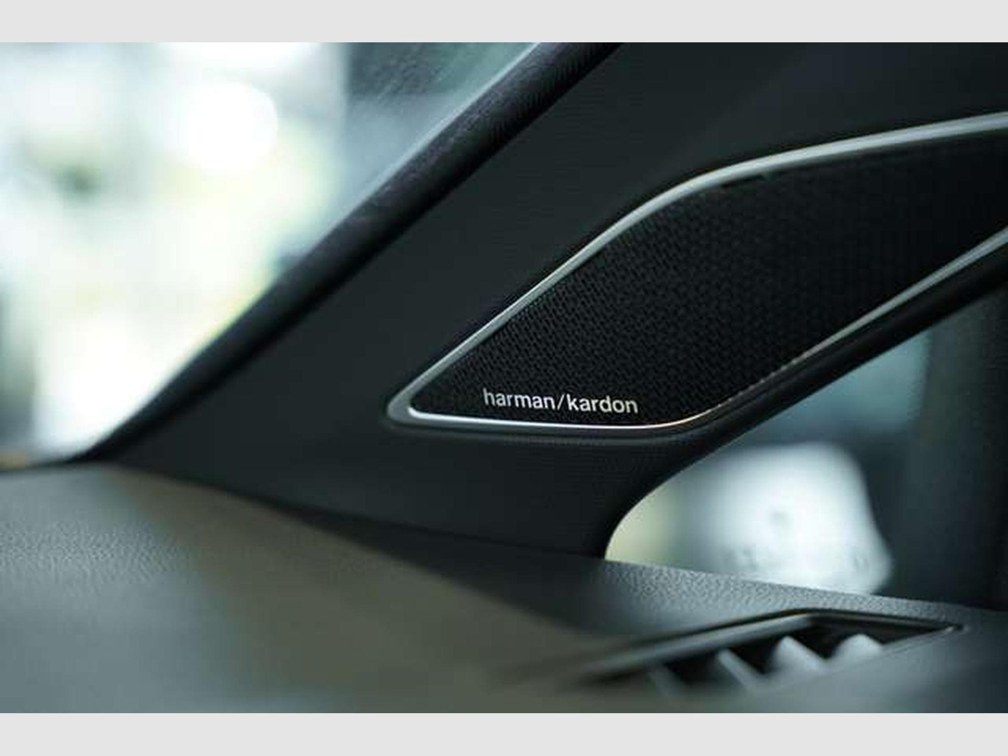 VW Golf R 4M Performance *2.H *19 *AKRA *HUD *Pano (2021) - Photo 40