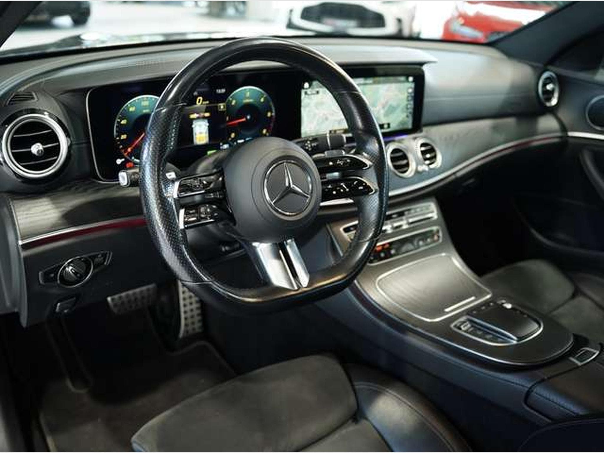 Mercedes E 300 d T 4M AMG Line *2.H *19 *GSD *AHK *MwSt. (2021) - Photo 26