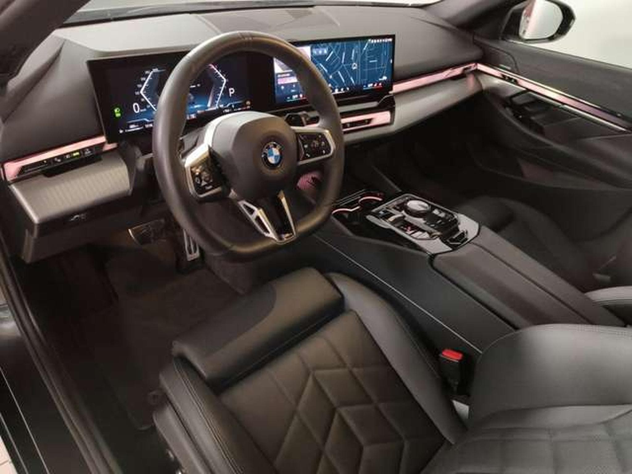BMW 520 i HK HiFi DAB LED Pano.Dach (2025) - Foto 12