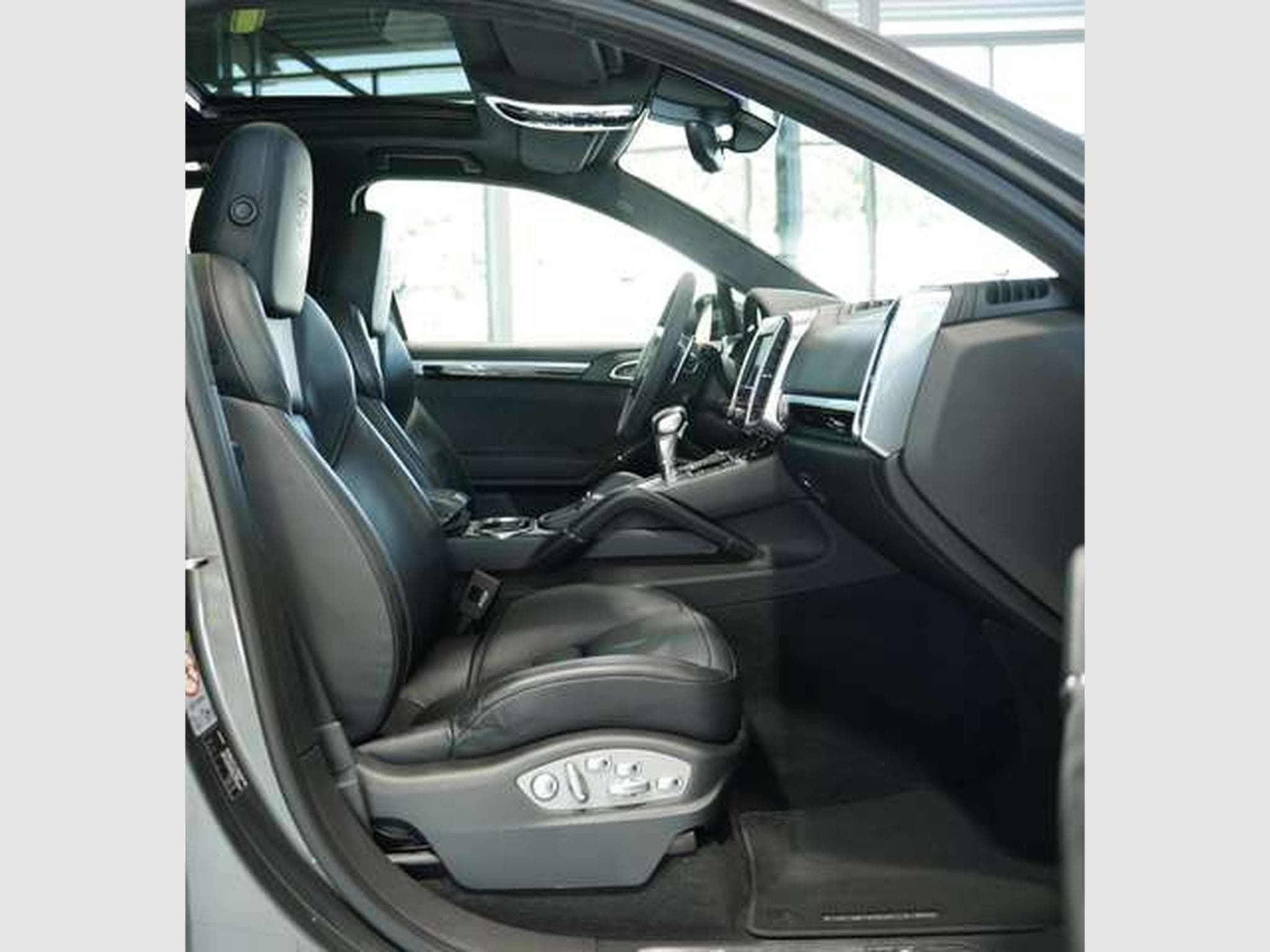Porsche Cayenne GTS *21 *Chrono *Pano *LUFT *BOSE *PDLS (2014) - Foto 15