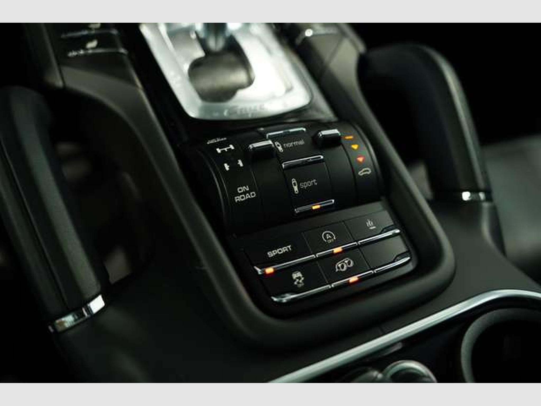 Porsche Cayenne GTS *21 *Chrono *Pano *LUFT *BOSE *PDLS (2014) - Foto 30