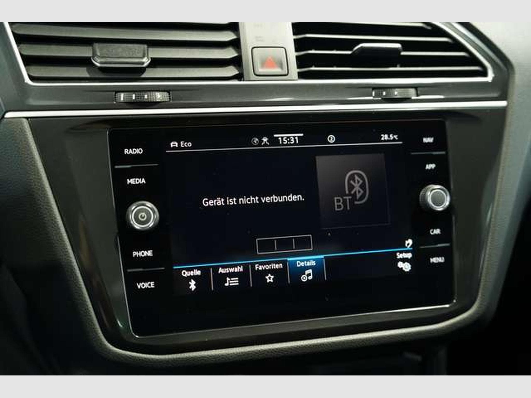 VW Tiguan R-Line 4M 2.H *20 *Pano *7-Sitz (2024) - Photo 38