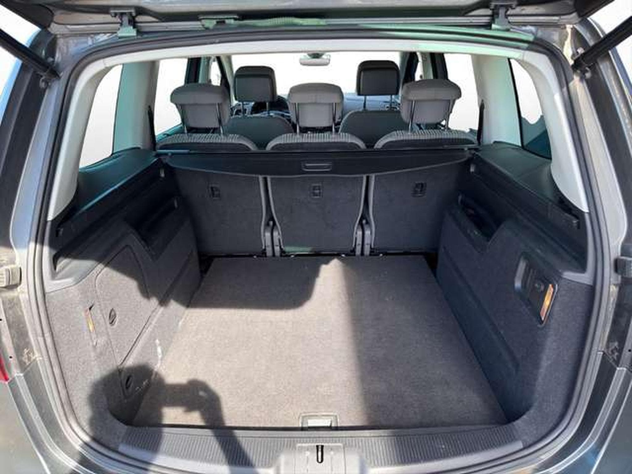SEAT Alhambra Style/elektr. Schiebetüren/Navi/Xenon (2016) - Photo 27