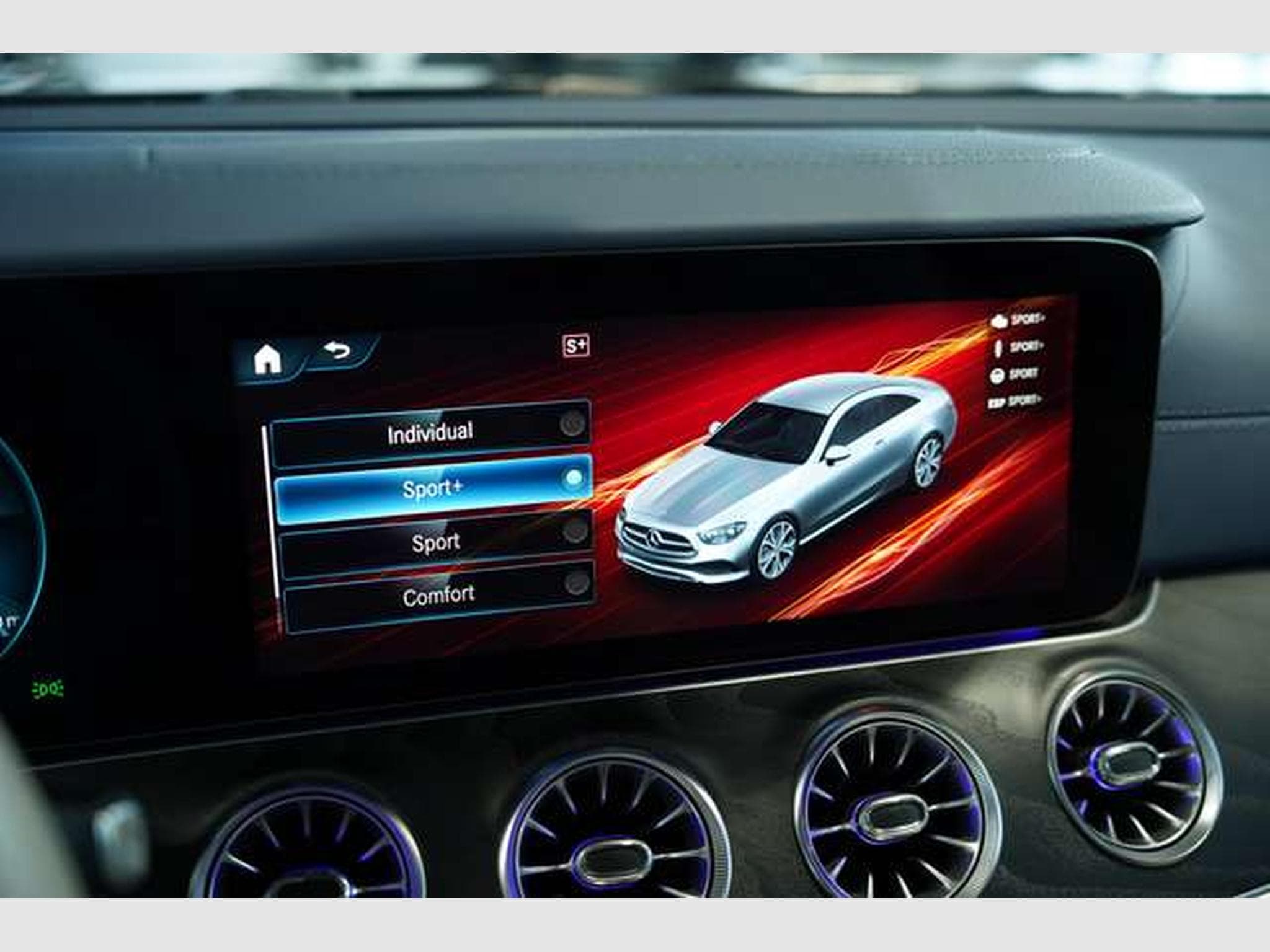 Mercedes E 300 Coupé AMG Line *BURM *LUFT *Night *Memory (2021) - Photo 40