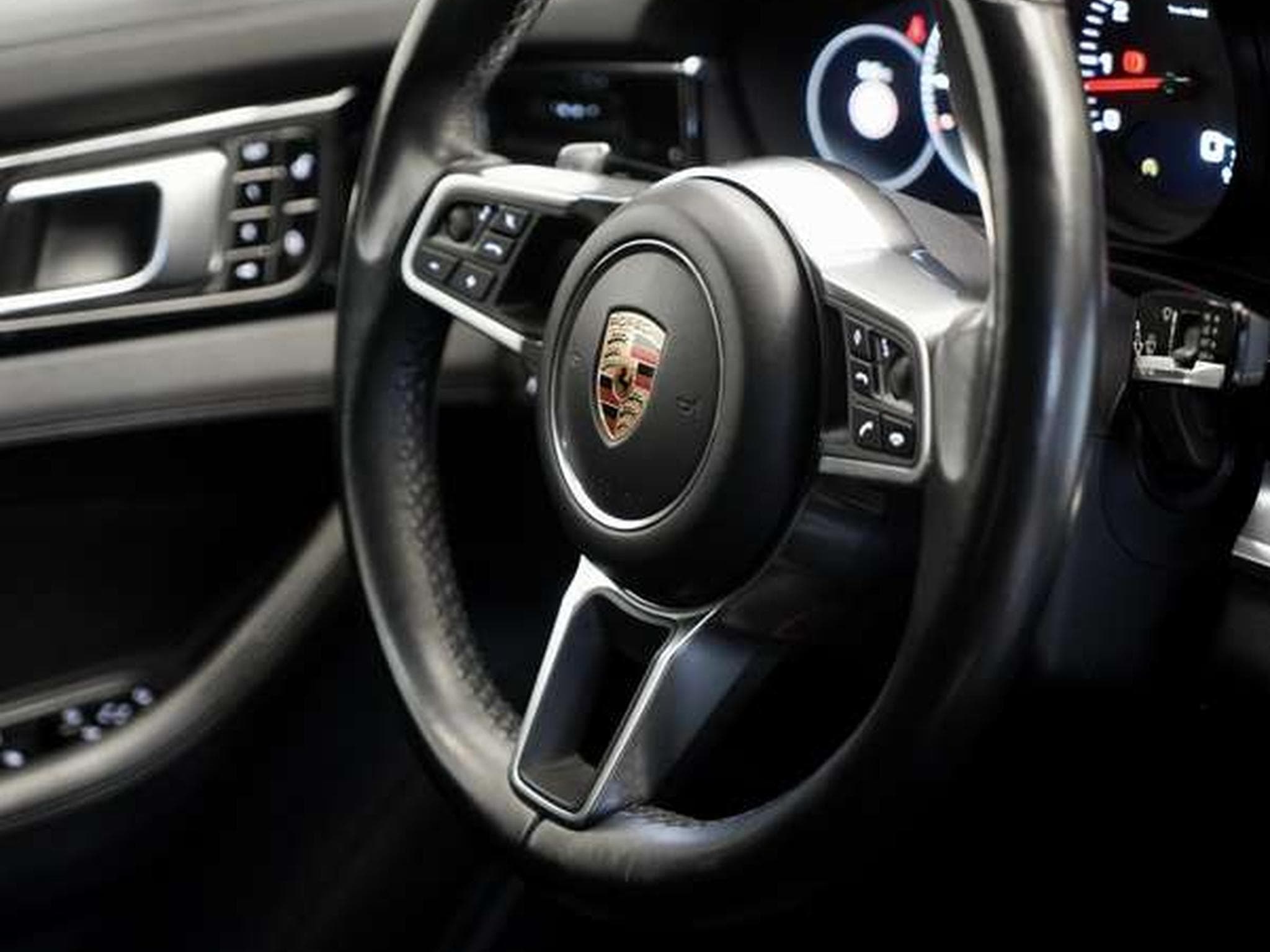 Porsche Panamera 4 *LUFT *BOSE*21Zoll *ACC *Pano *PDLS* (2017) - Photo 15