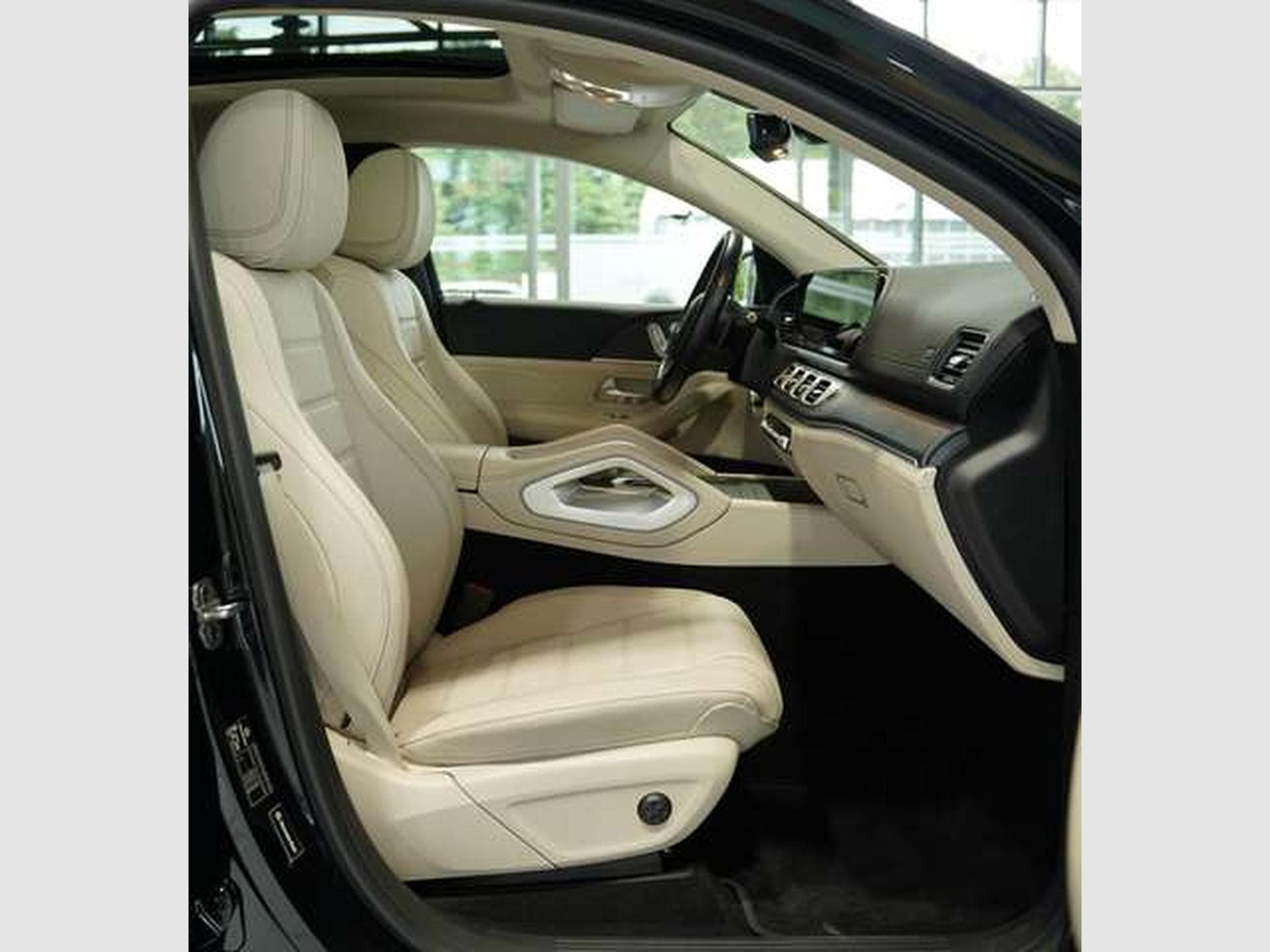 Mercedes GLE 400 d Coupé 4M AMG Line 1.H *21 *Pano*LUFT* (2024) - Photo 17