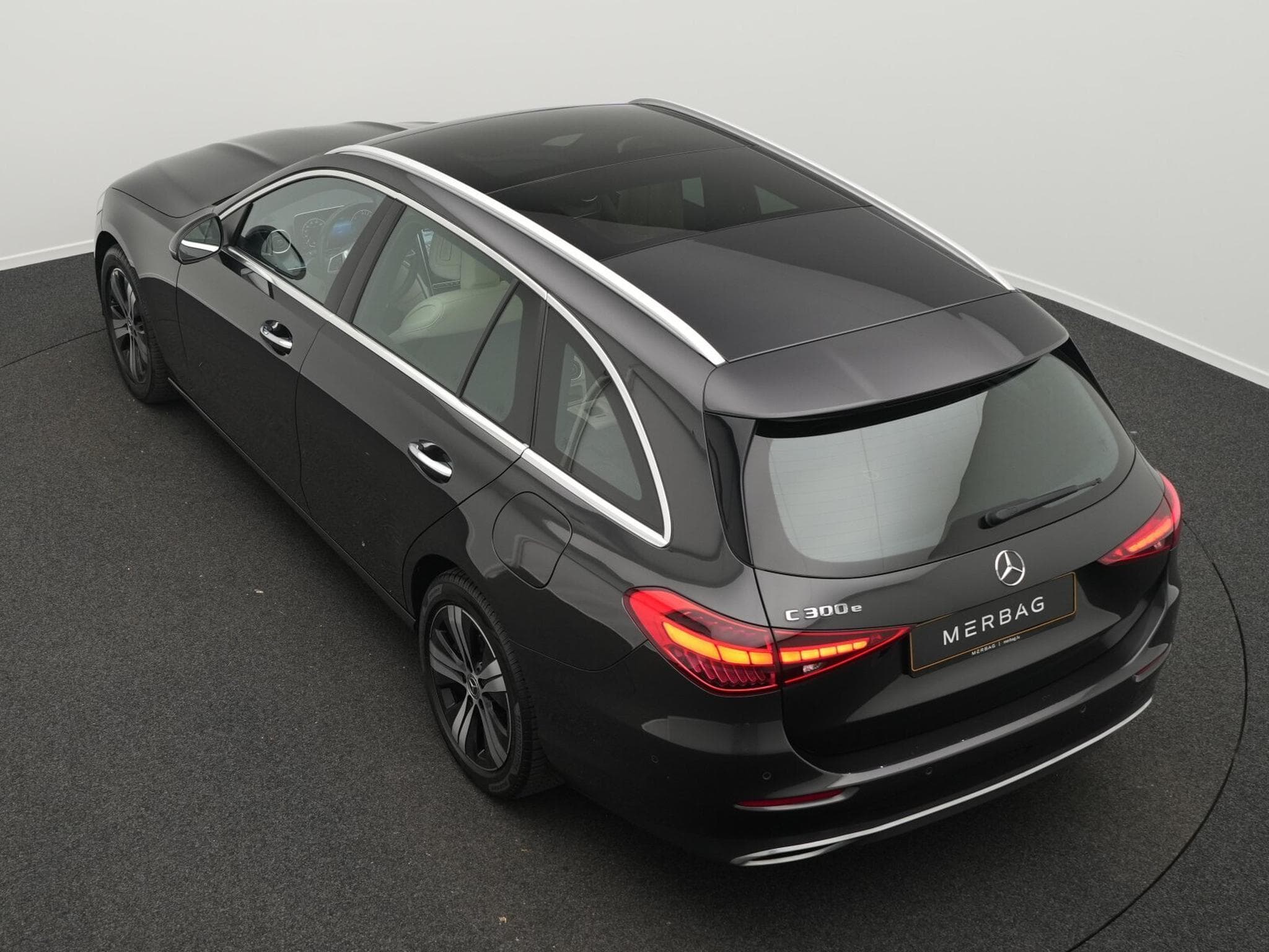 Mercedes C 300 e T Avantgarde Digital+Pano+360°+Apple (2023) - Foto 11