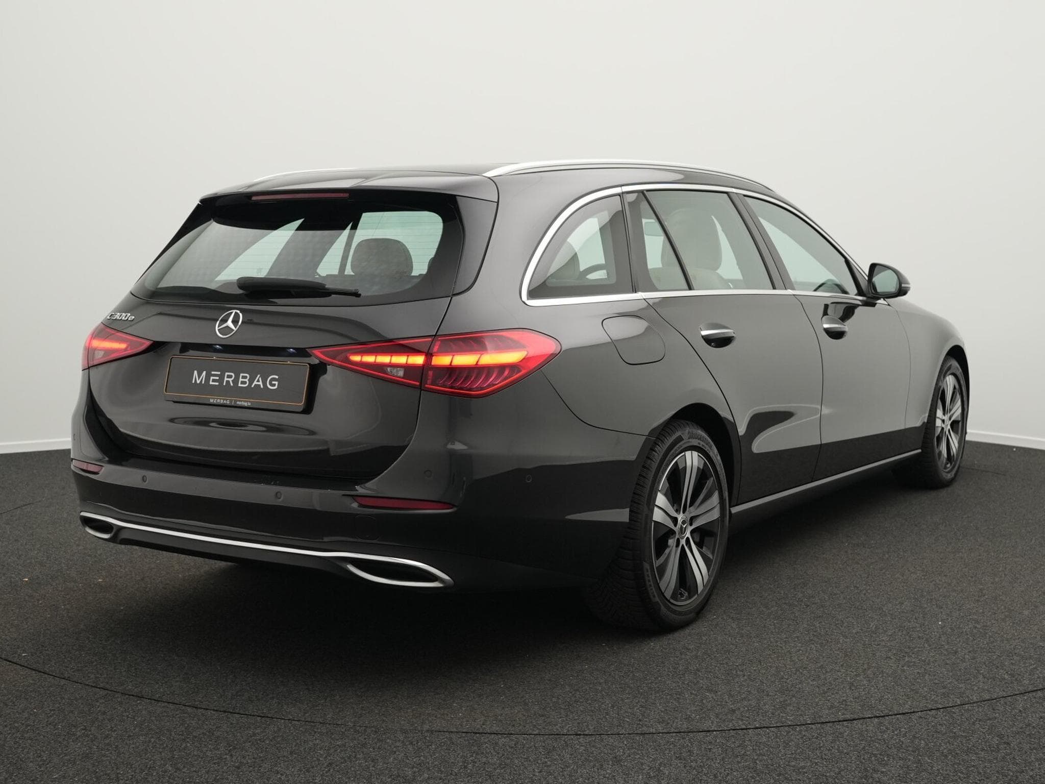 Mercedes C 300 e T Avantgarde Digital+Pano+360°+Apple (2023) - Foto 3