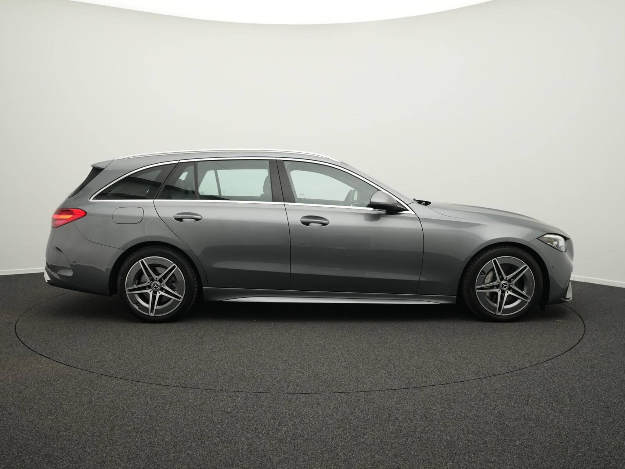 Mercedes C 300 d AMG-Line T LED+Kamera+AHK+18" (2025) - Foto 5
