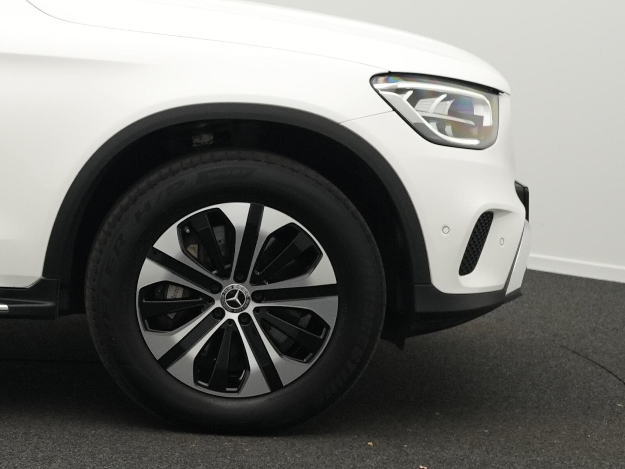 Mercedes GLC 300 de 4M Cpe LED+Kamera+18"+EasyPack (2022) - Foto 6