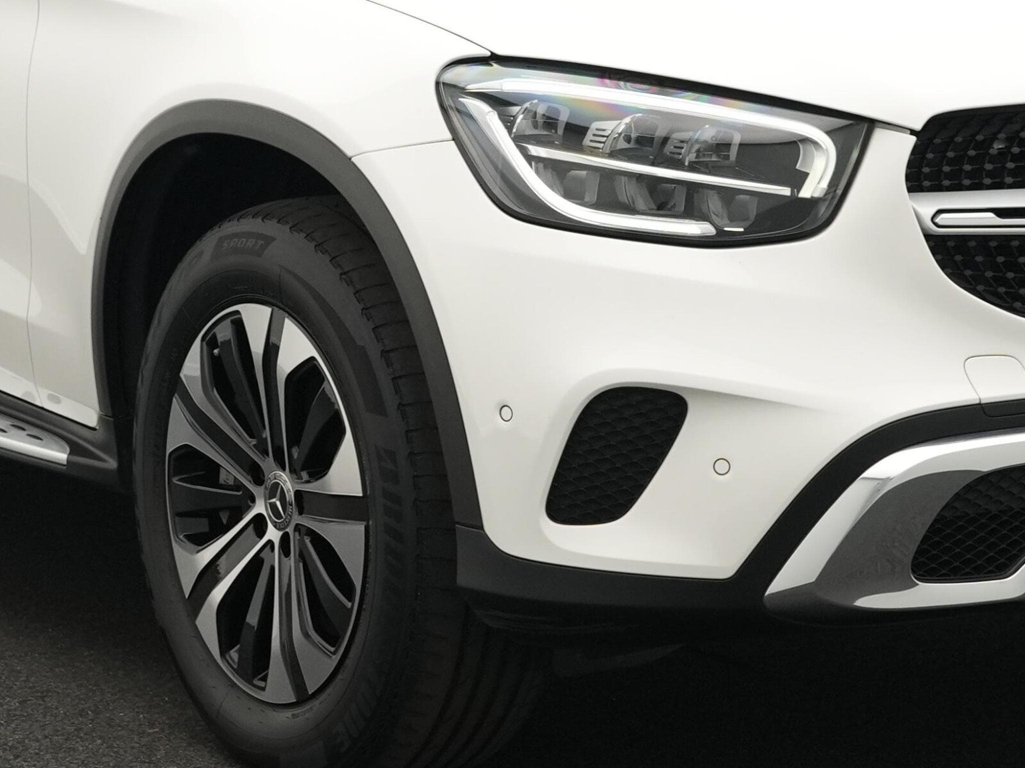 Mercedes GLC 300 de 4M Cpe LED+Kamera+18"+EasyPack (2022) - Foto 7