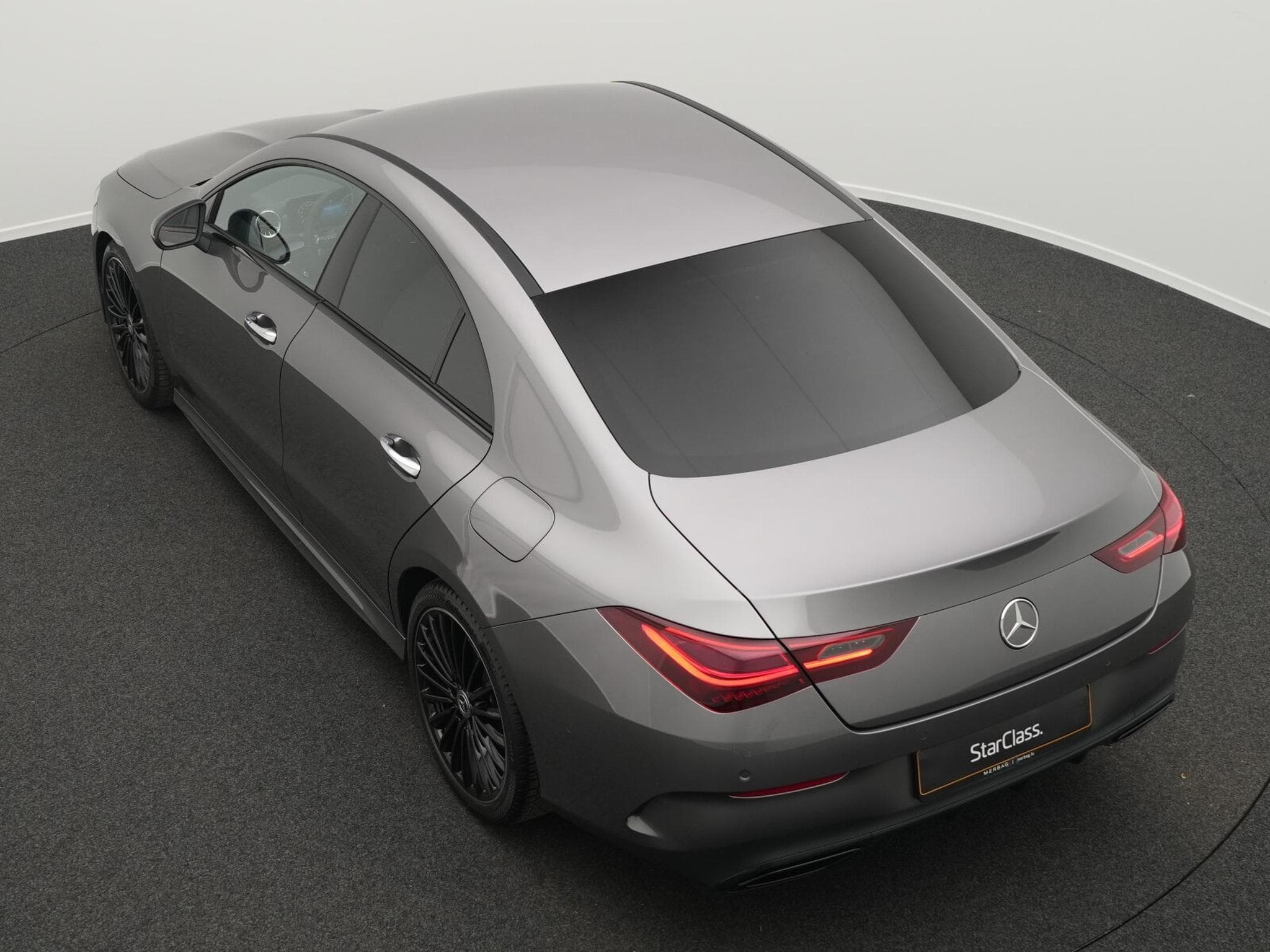 Mercedes CLA 200 AMG-Line Cpe Multi+Kamera+Night+19" (2025) - Foto 11