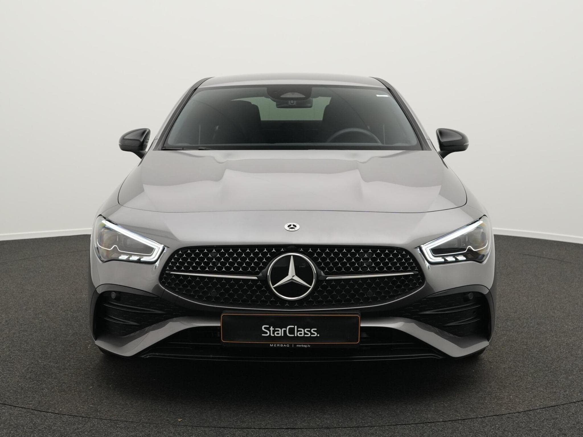 Mercedes CLA 200 AMG-Line Cpe Multi+Kamera+Night+19" (2025) - Foto 2