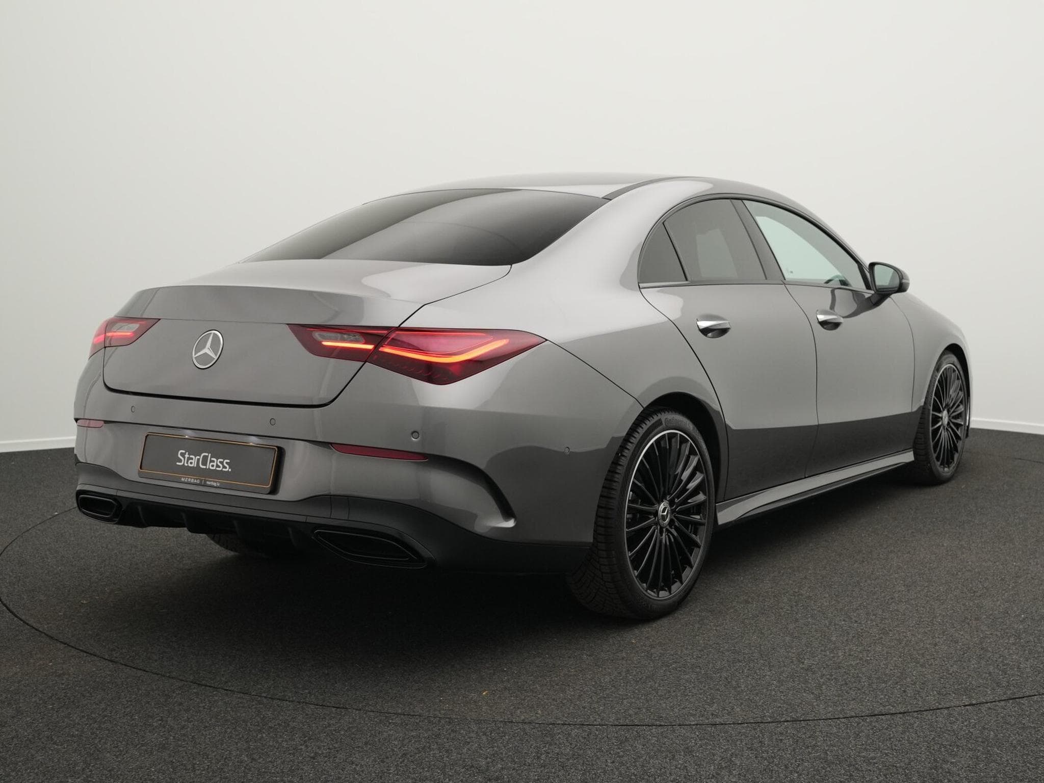 Mercedes CLA 200 AMG-Line Cpe Multi+Kamera+Night+19" (2025) - Foto 3