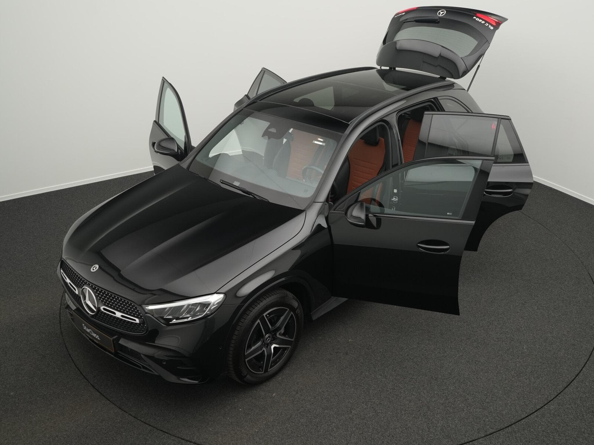 Mercedes GLC 220 d 4M AMG-Line Night+Pano+Memo (2024) - Foto 14