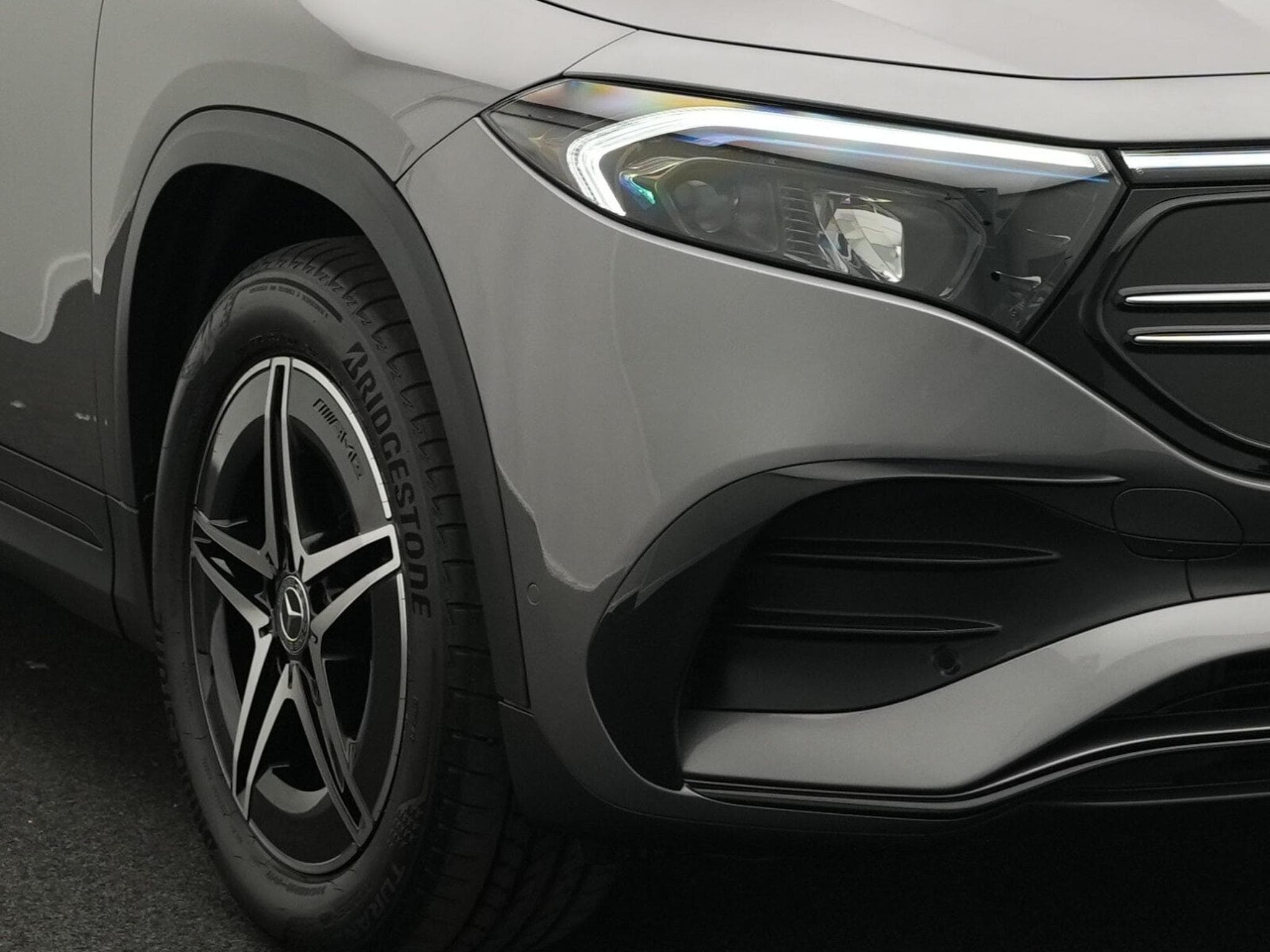 Mercedes EQA 4M AMG-Line LED+Kamera+Night+18" (2022) - Foto 7
