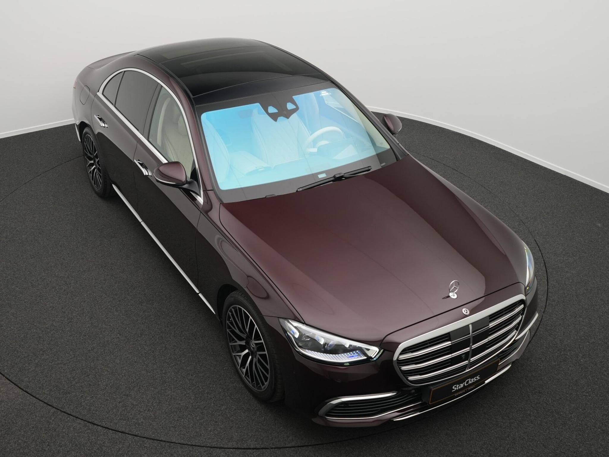 Mercedes S 450 d 4M Pano+E-Active+Burm +20"+Digital (2025) - Photo 10
