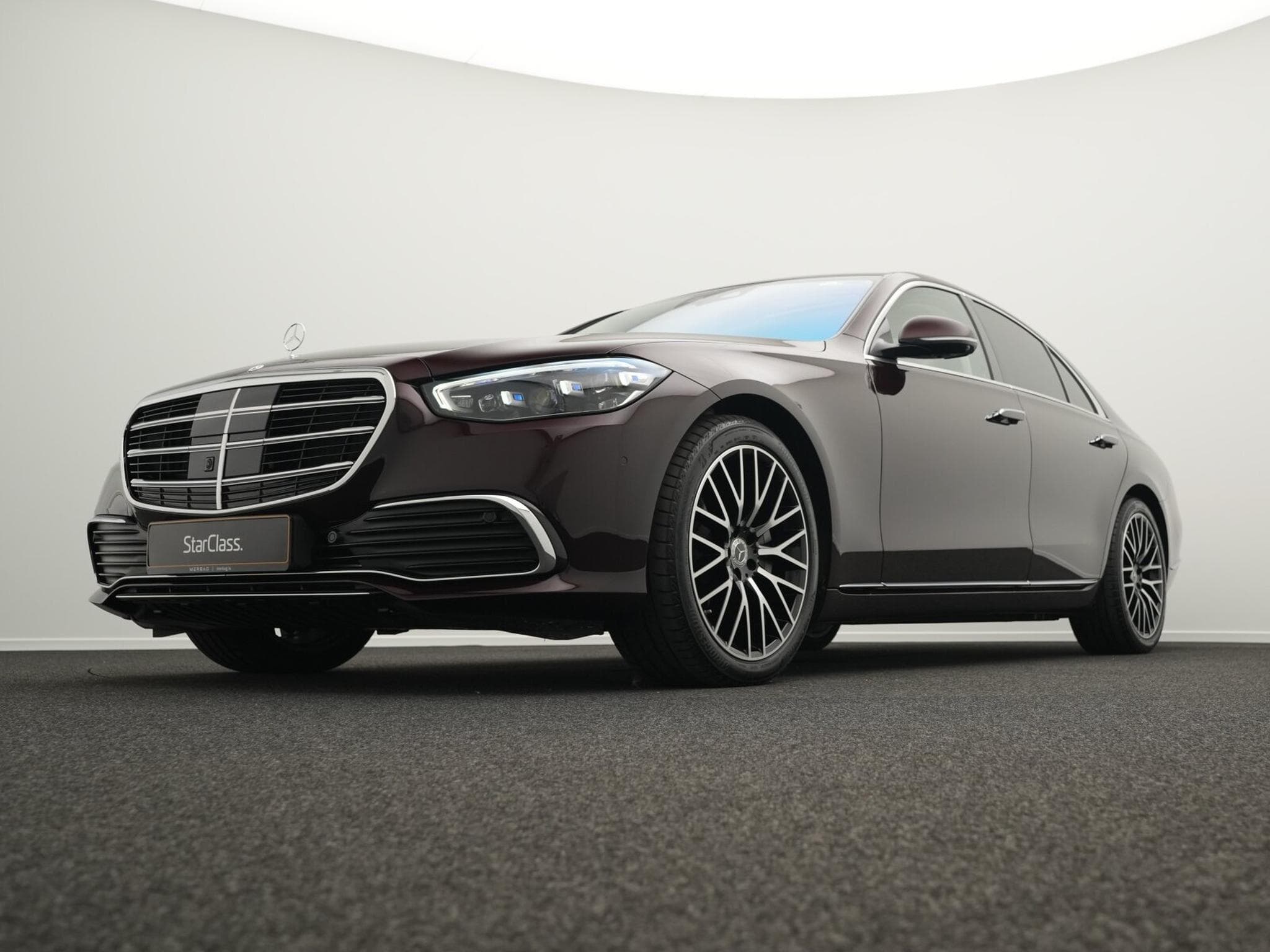 Mercedes S 450 d 4M Pano+E-Active+Burm +20"+Digital (2025) - Photo 8