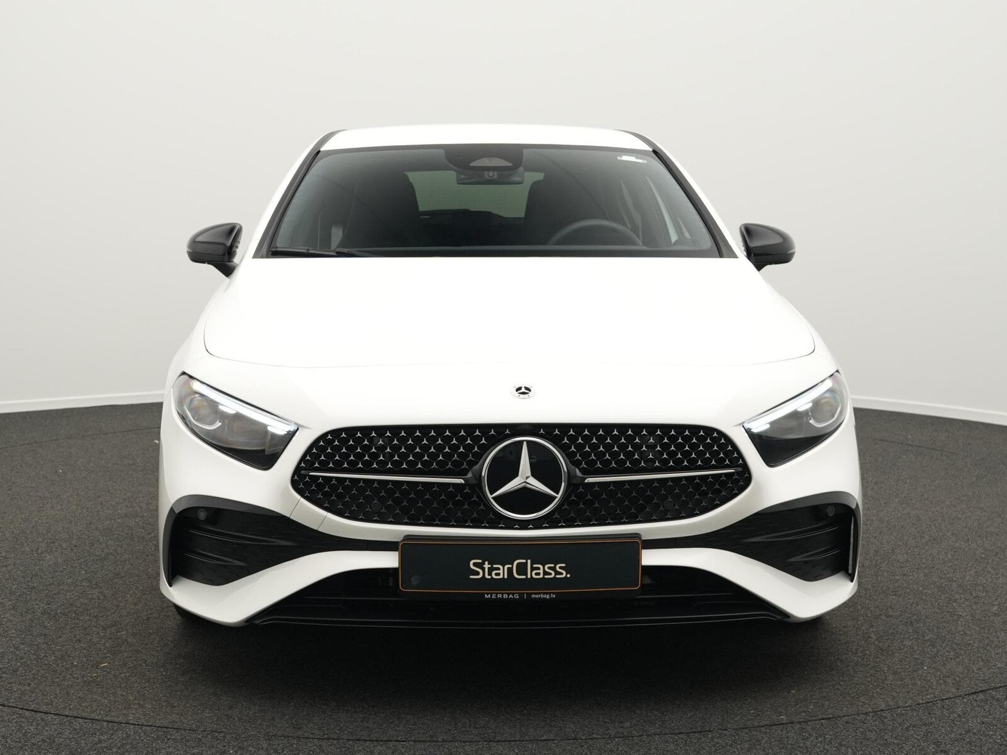 Mercedes A 200 AMG-Line Multi+Kamera+Night+19" (2025) - Foto 2