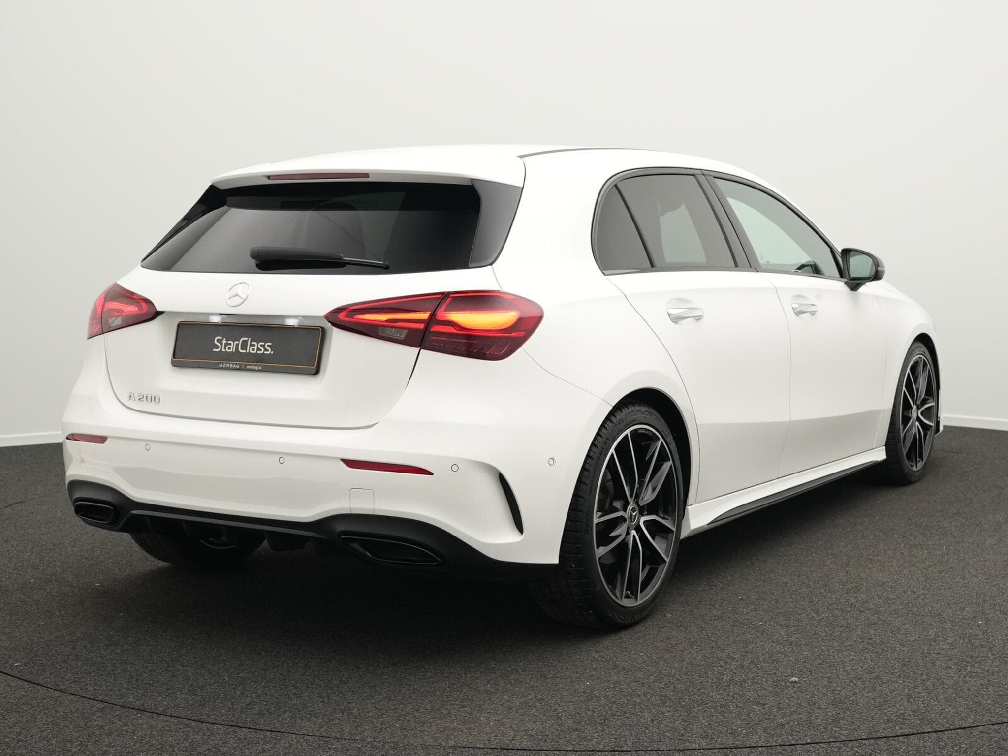 Mercedes A 200 AMG-Line Multi+Kamera+Night+19" (2025) - Foto 3
