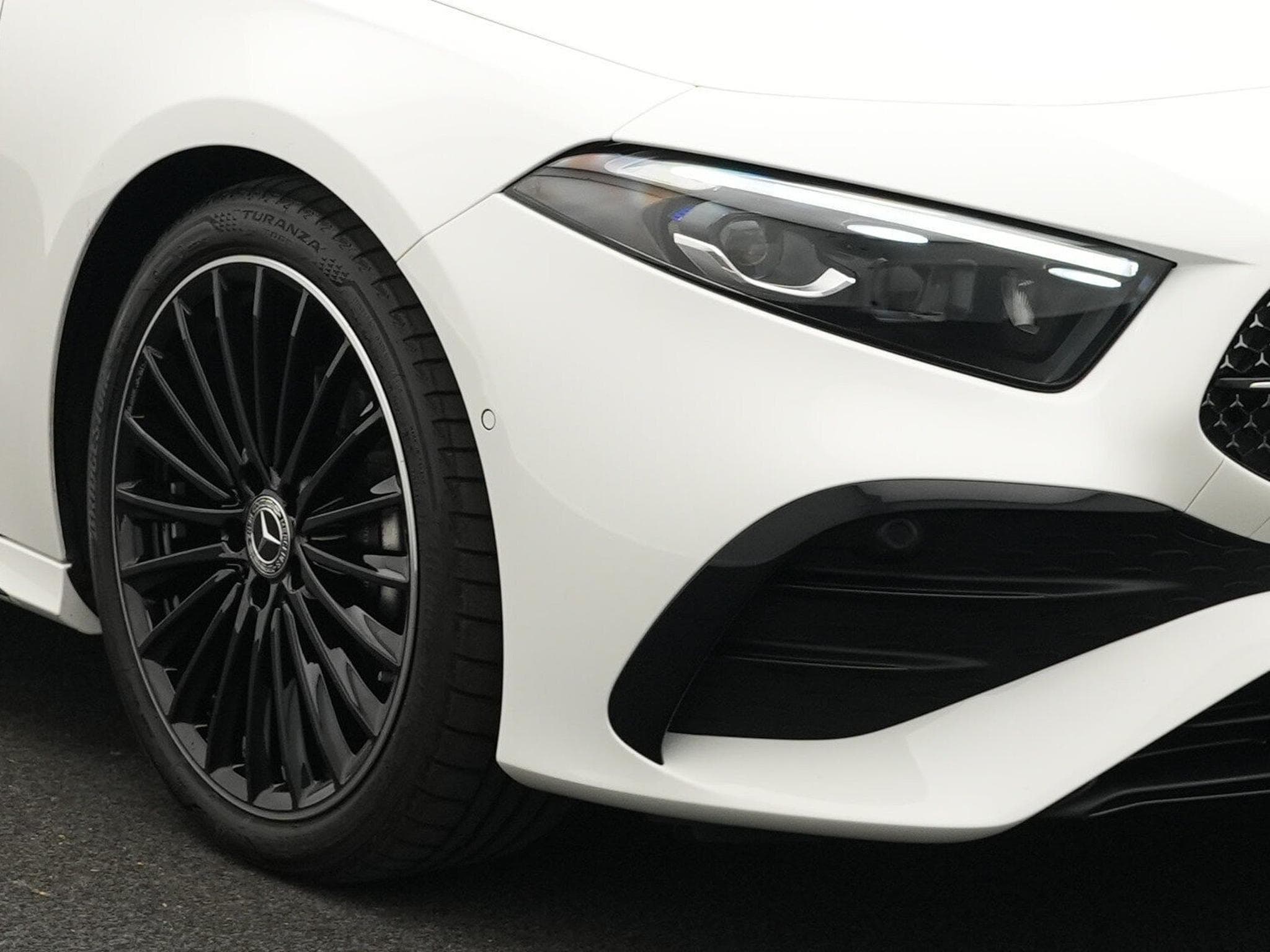 Mercedes A 200 d AMG-Line MUlti+Kamera+Night+19" (2025) - Foto 7