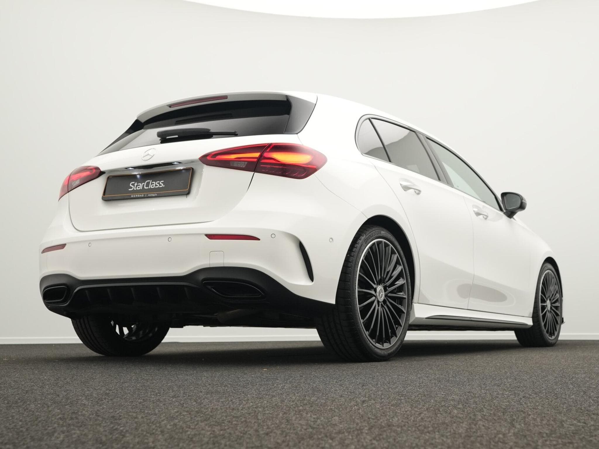 Mercedes A 200 d AMG-Line MUlti+Kamera+Night+19" (2025) - Foto 9