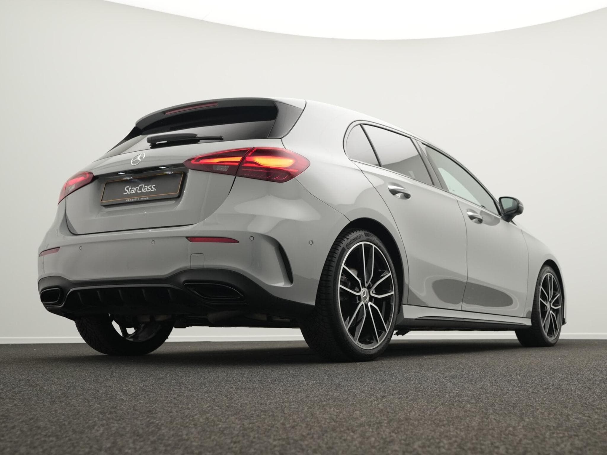 Mercedes A 200 d AMG-Line Multi+Kamera+Night+19" (2025) - Foto 9