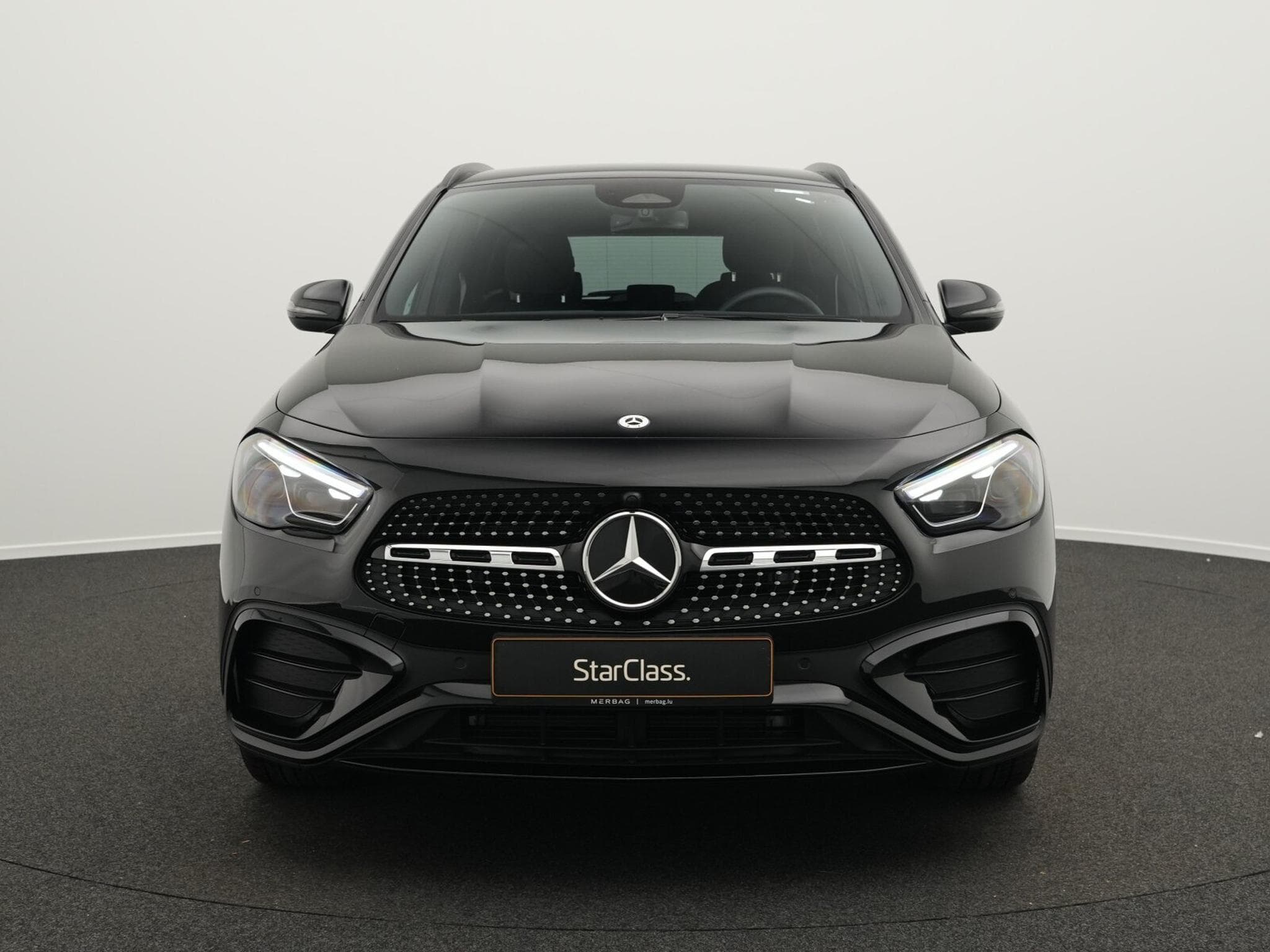 Mercedes GLA 200 d AMG-Line Multi+Kamera+Night+20"+AHK (2025) - Foto 2