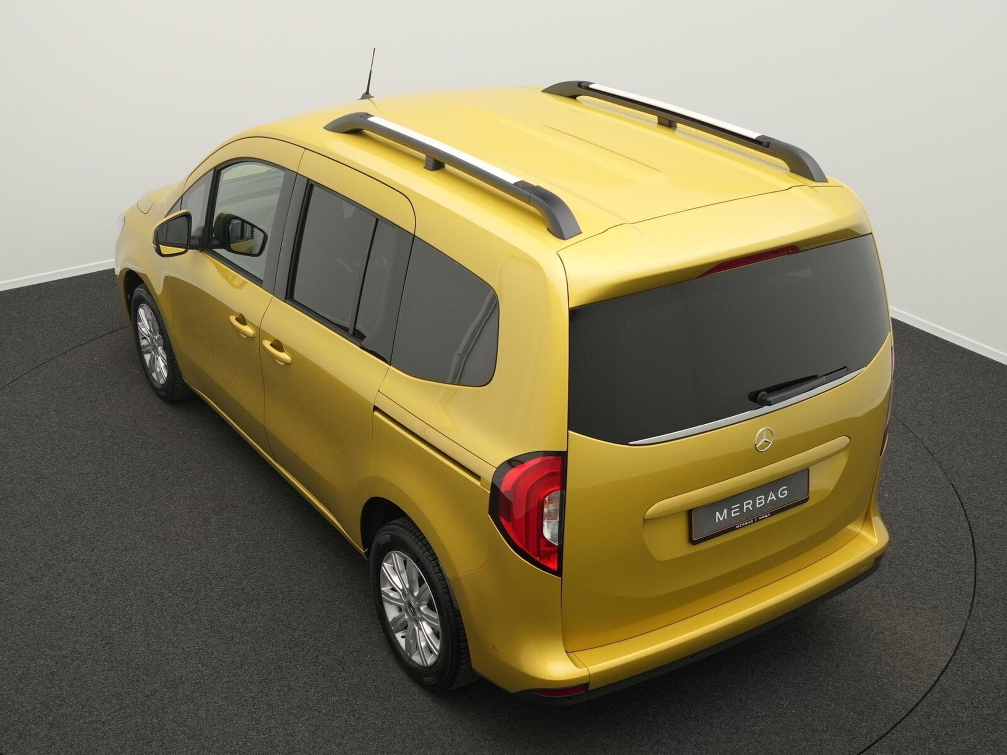 Mercedes T PROGRESSIVE Standard (2025) - Photo 11