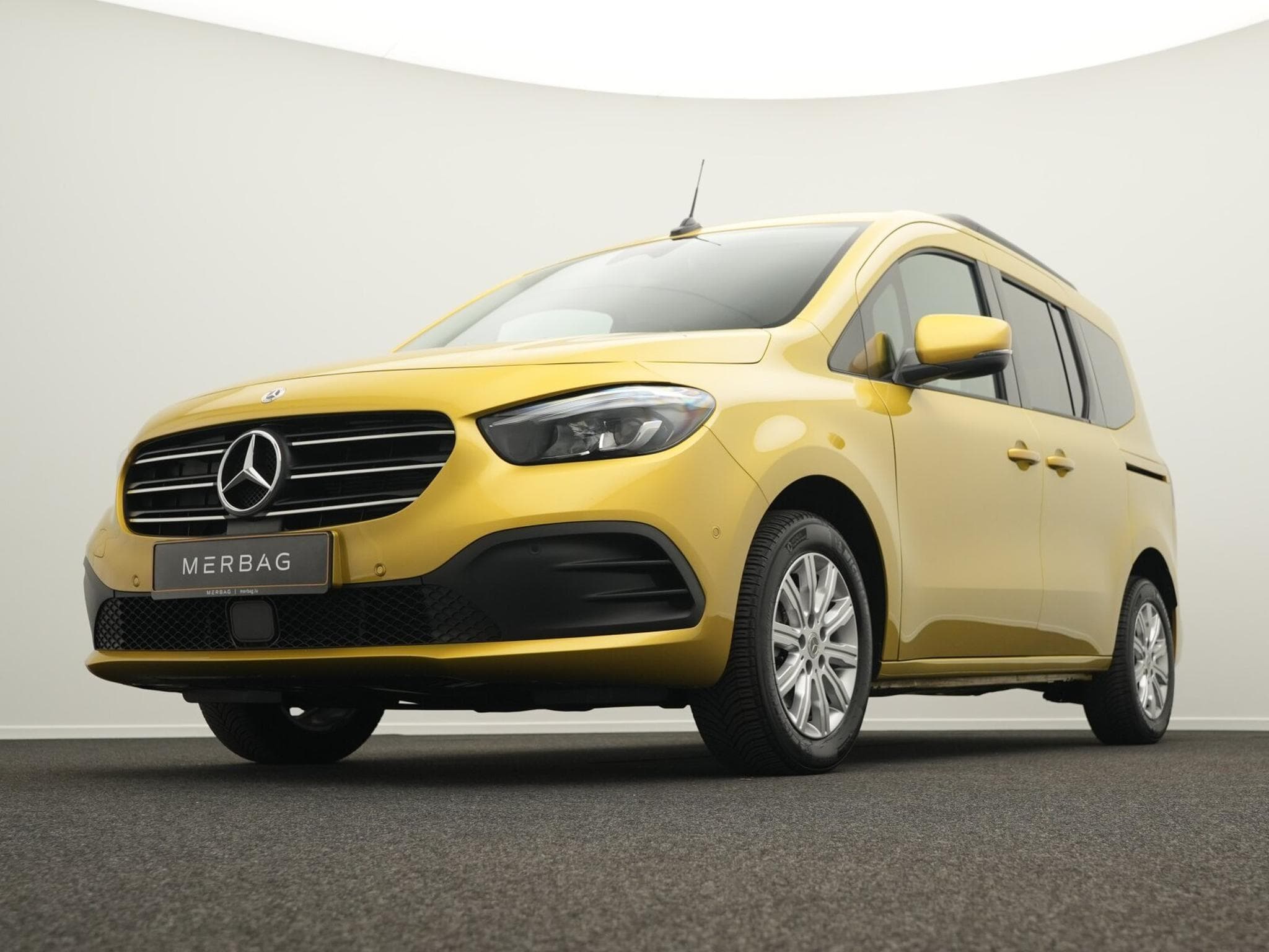 Mercedes T PROGRESSIVE Standard (2025) - Photo 8