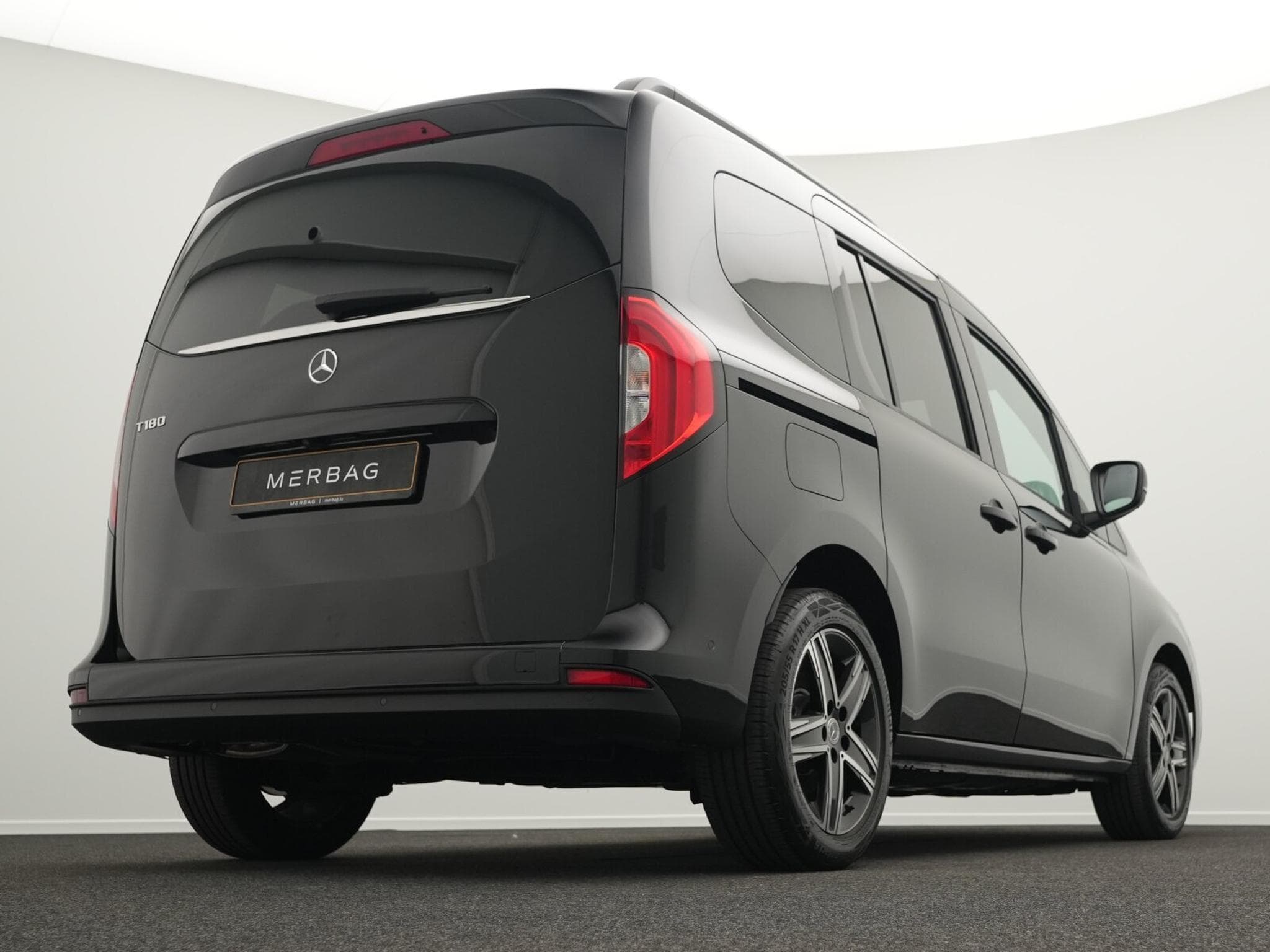 Mercedes T PROGRESSIVE Standard (2025) - Photo 9