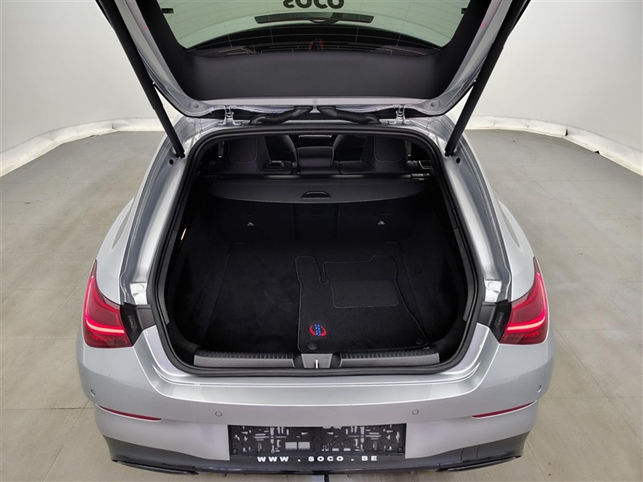 Mercedes CLA 180 CLA 2.0D **AMG/AUTO/PANO/NAVI/ALCANTARA /FULL LED** (2025) - Photo 14