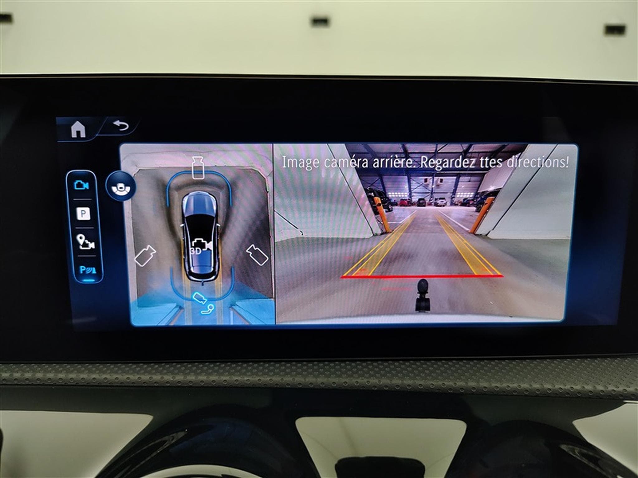 Mercedes CLA 180 CLA 2.0D **AMG/AUTO/PANO/NAVI/ALCANTARA /FULL LED** (2025) - Photo 18
