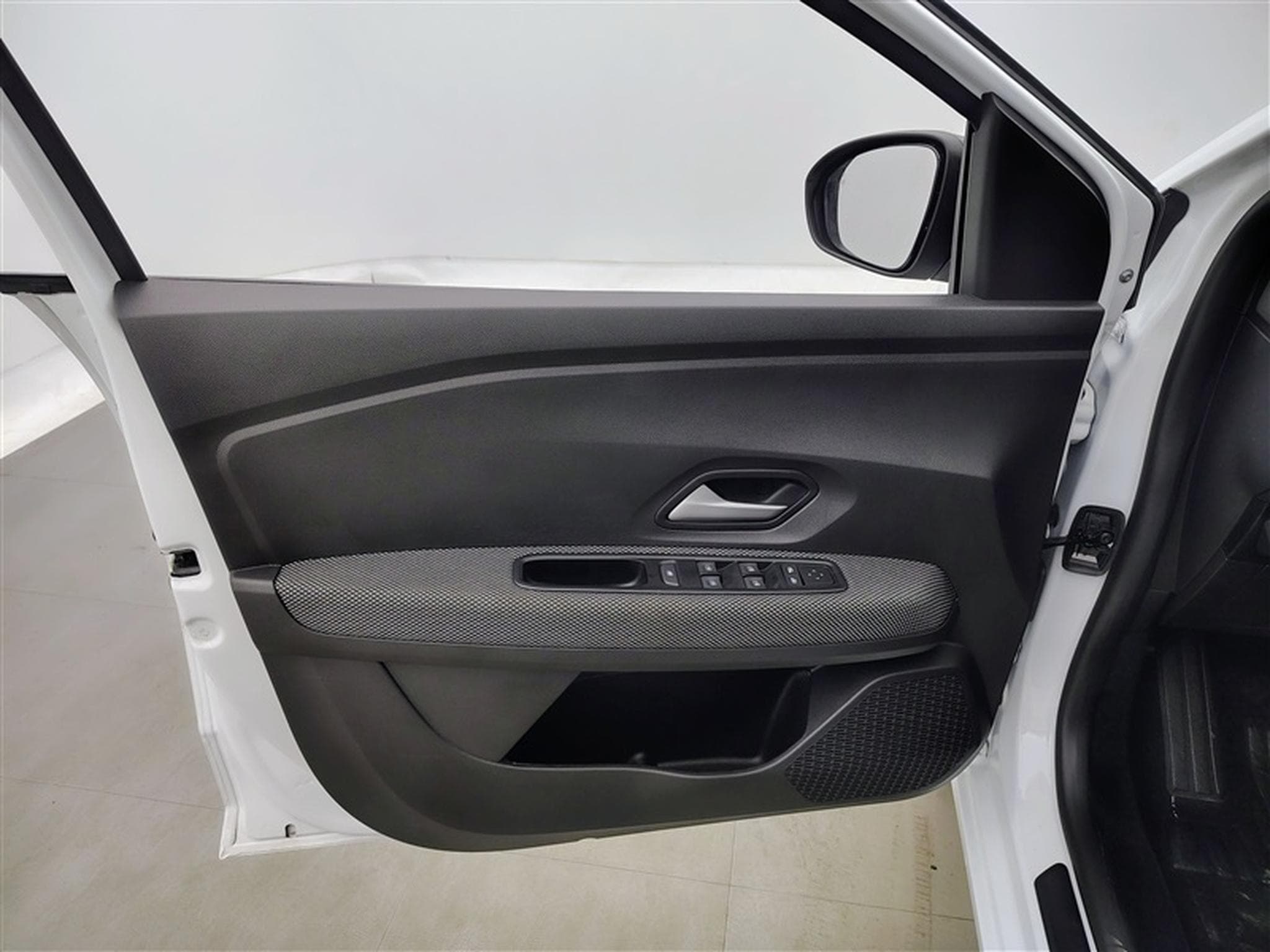 Dacia Sandero 1.0 TCe Journey CARPLAY / FULL LED / PDC AV-AR (2025) - Photo 15