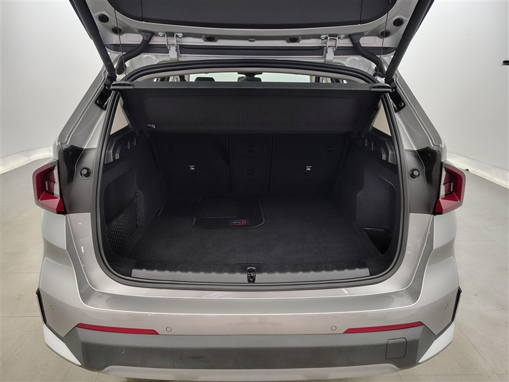 BMW X1 2.0 dA sDrive18 Cuir / Navi / Led (2024) - Photo 14