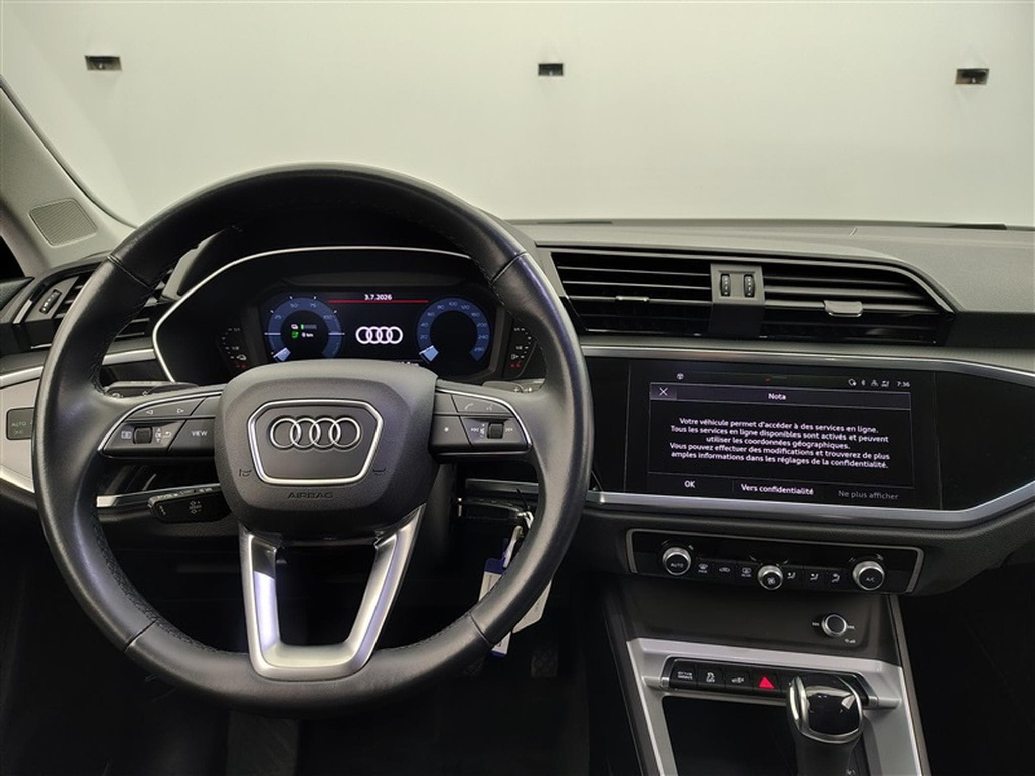 Audi Q3 Sportback PHEV 45 TFSIe S-tronic 180 NAVI / FULL LED (2023) - Photo 9