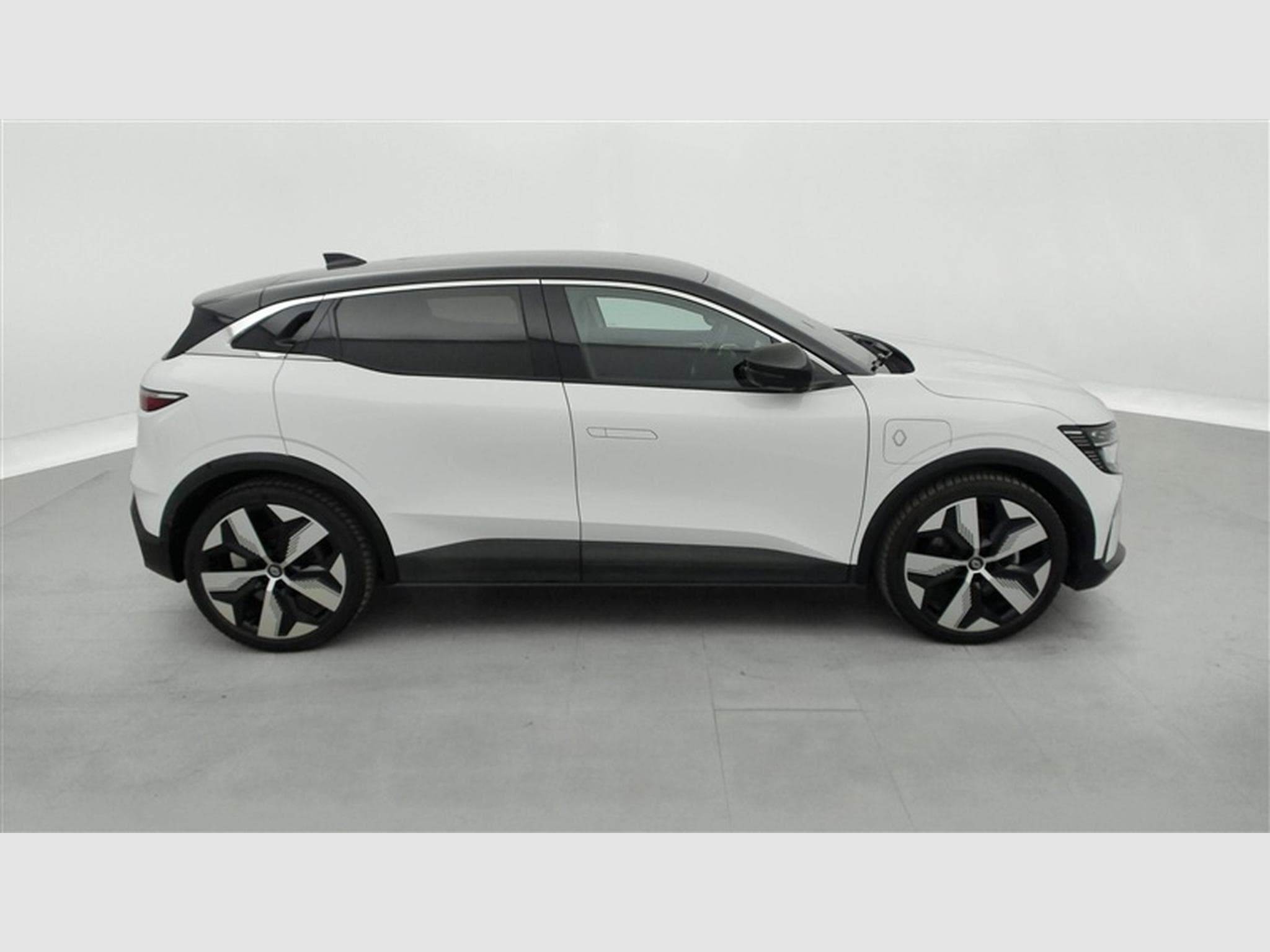 Renault Megane e-Megane E-Tech 40 kWh Evolution R130 (2023) - Photo 24