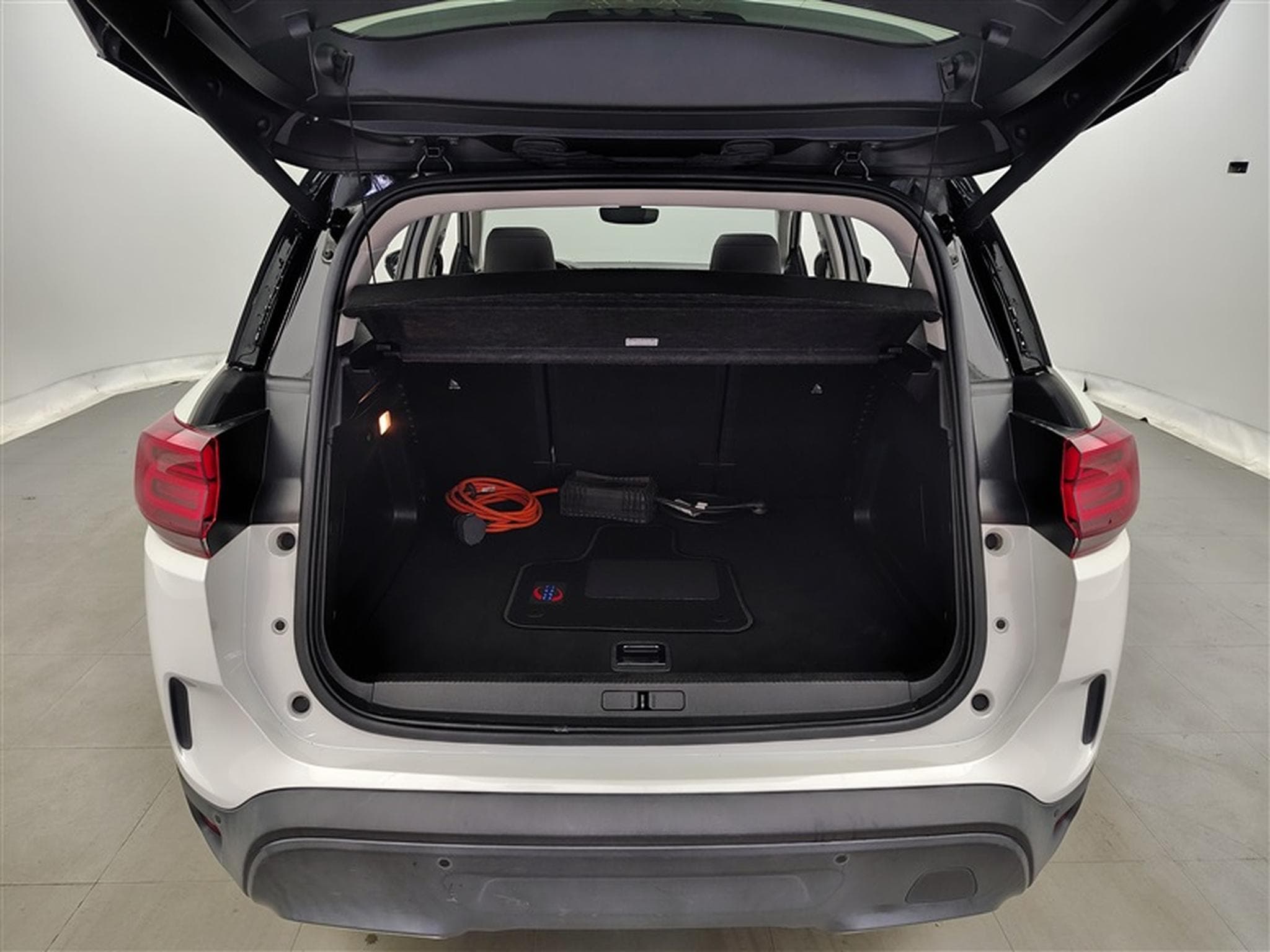Citroen C5 Aircross 1.6 PHEV 225cv Shine NAVI / FULL LED / PANO / CUIR PARTIEL (2020) - Photo 14