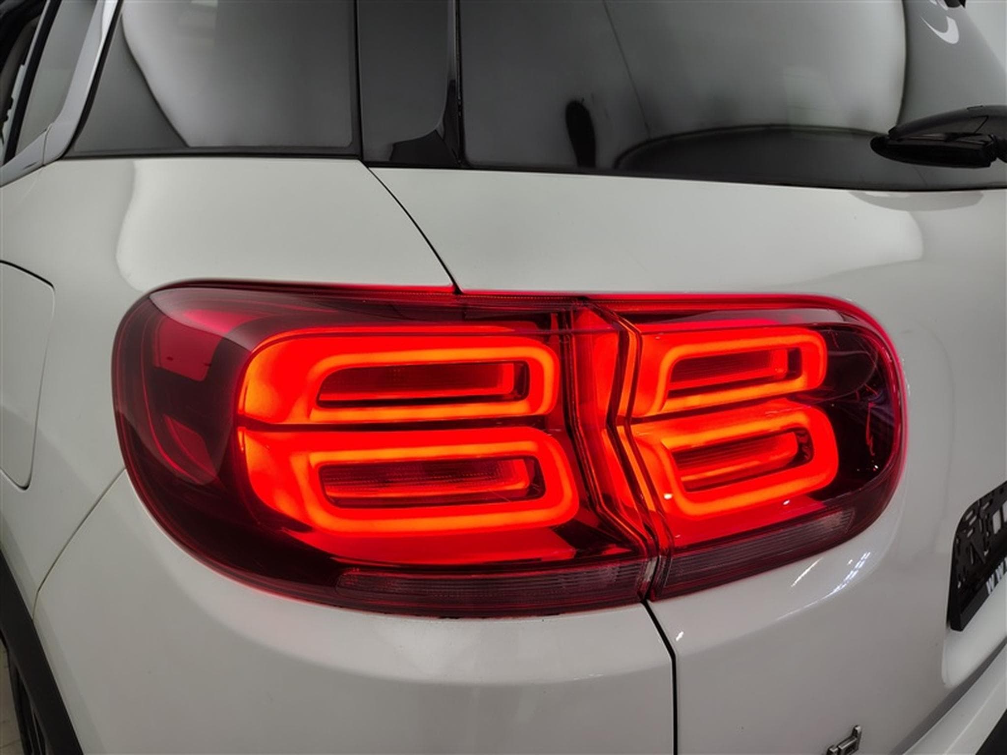 Citroen C5 Aircross 1.6 PHEV 225cv Shine NAVI / FULL LED / PANO / CUIR PARTIEL (2020) - Photo 16