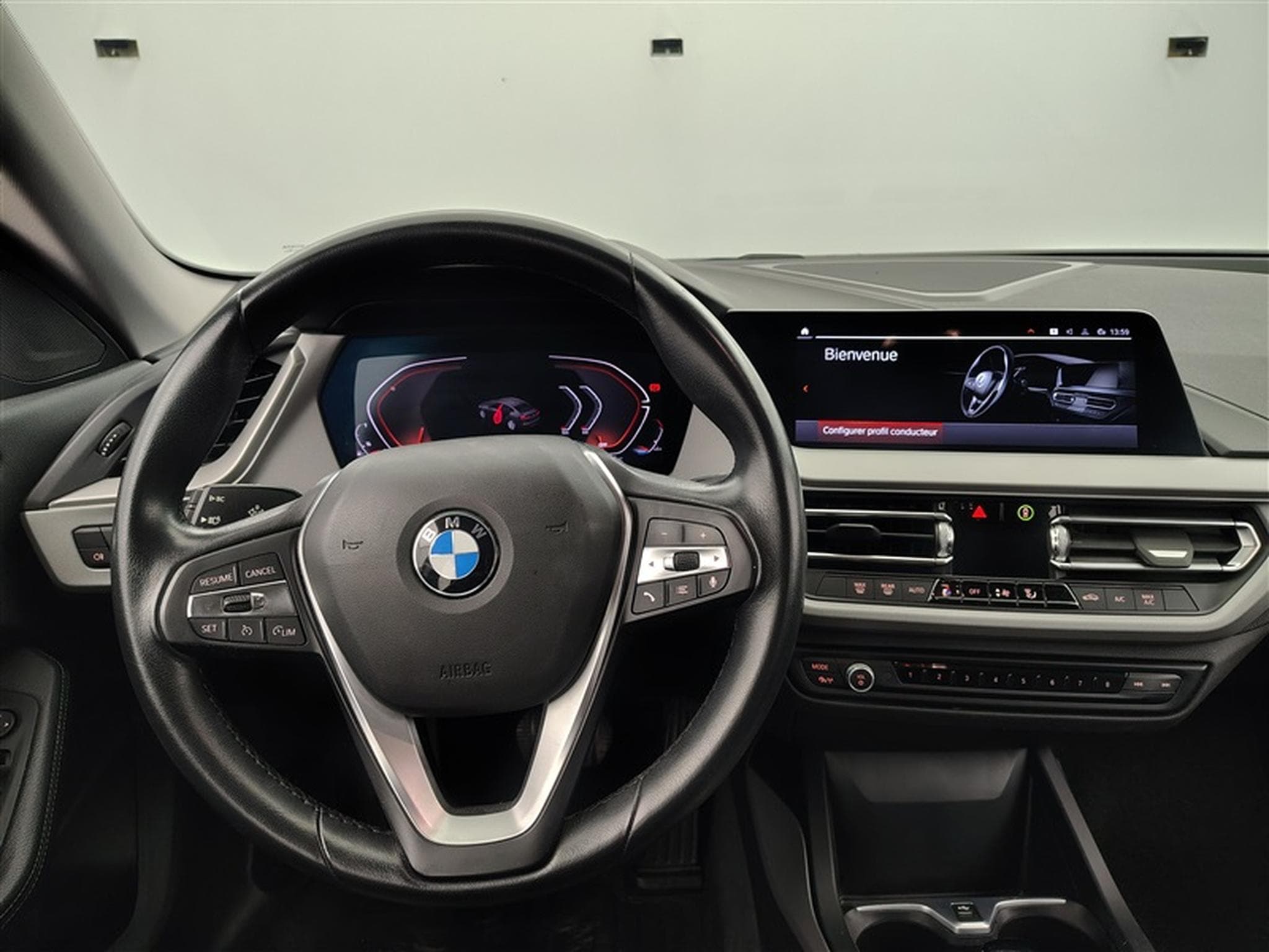 BMW 218 iA Gran Coupé Cuir / Navi / Led / PDC av+ar (2023) - Photo 9