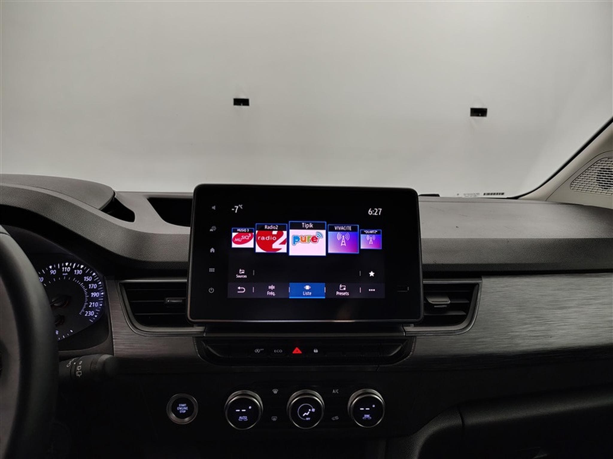 Nissan Townstar 1.3 DIG-T 130cv N-Connecta CARPLAY / CUIR / CAMERA / KEYLESS (2023) - Photo 11