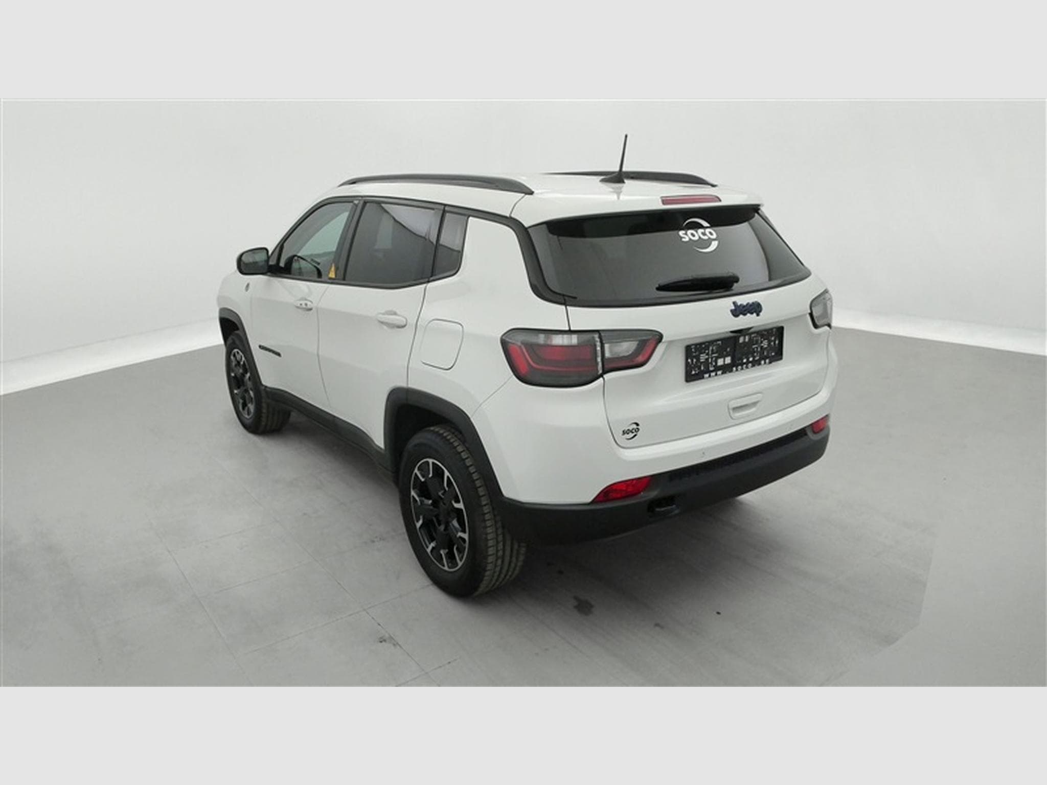 Jeep Compass PHEV 1.3 Turbo eAWD Trailhawk (2023) - Photo 2