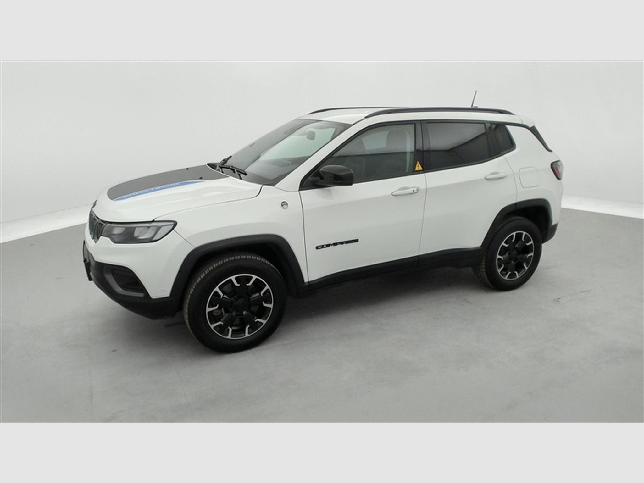 Jeep Compass PHEV 1.3 Turbo eAWD Trailhawk (2023) - Photo 21