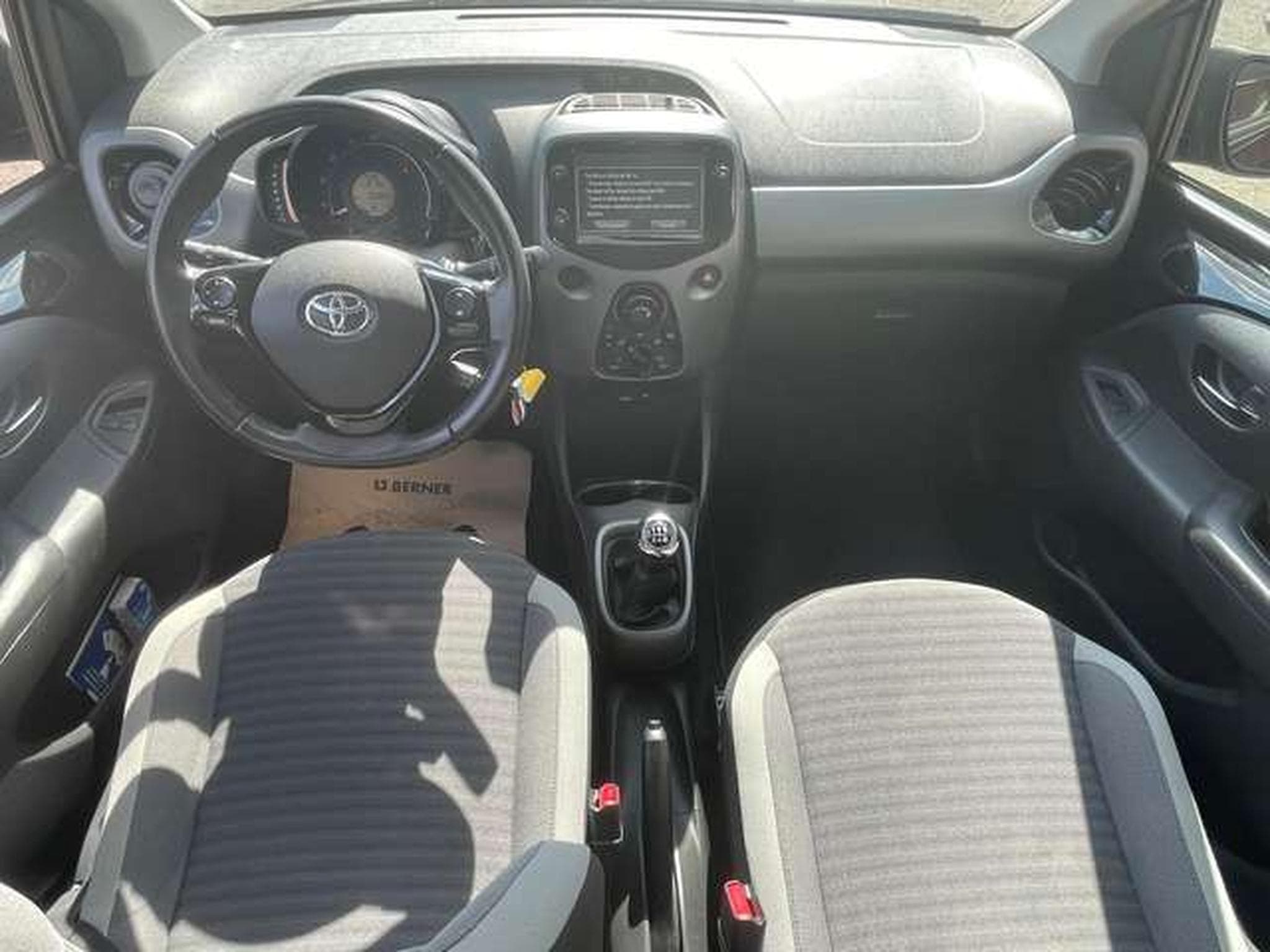 Toyota Aygo Aygo - clusiv - JUSQU'A 36 MOIS DE GARANTIE (2019) - Foto 20