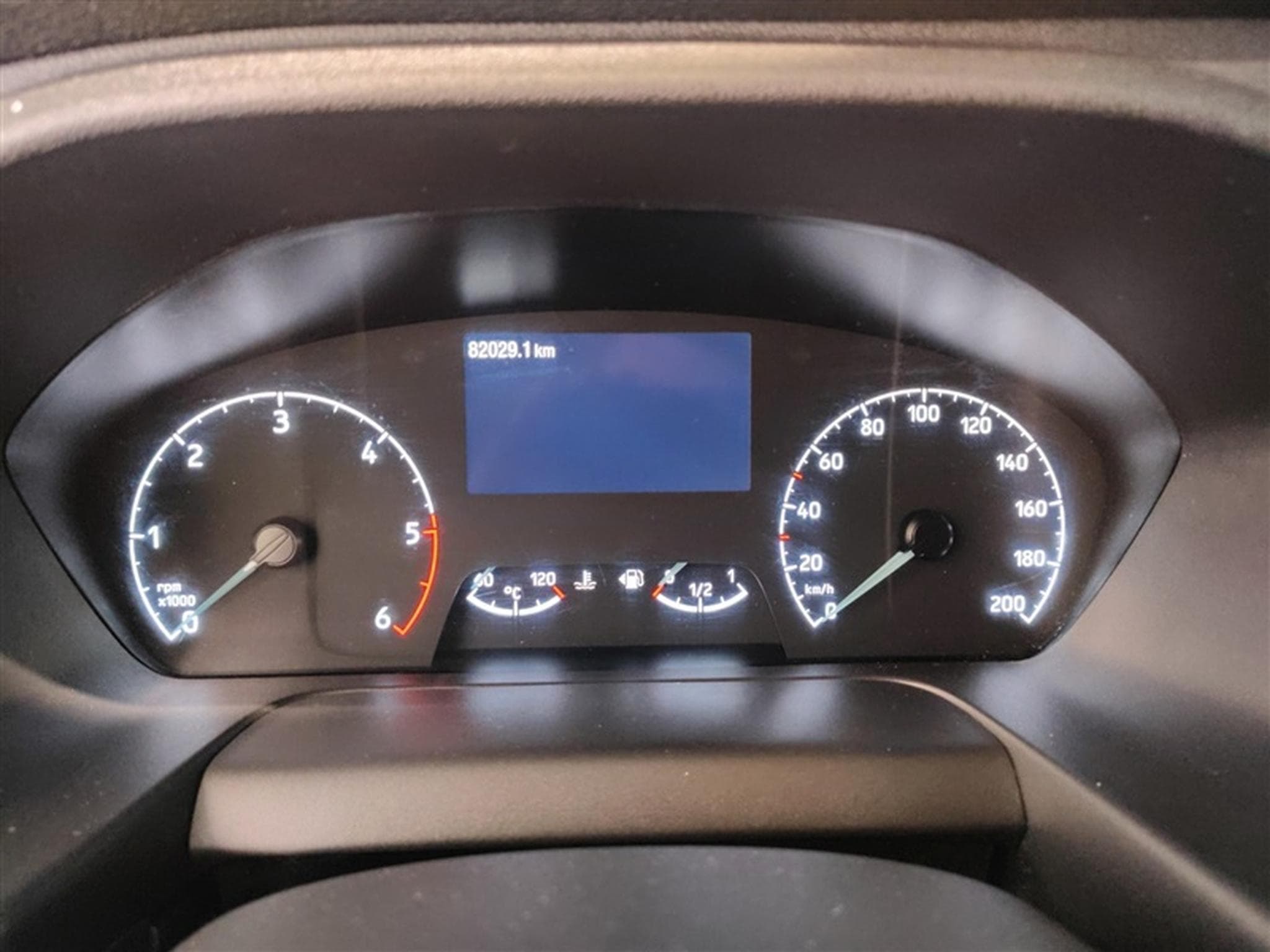 Ford Transit 2.0 TDCi L2H2 CLIM / PDC AV-AR (2023) - Photo 10