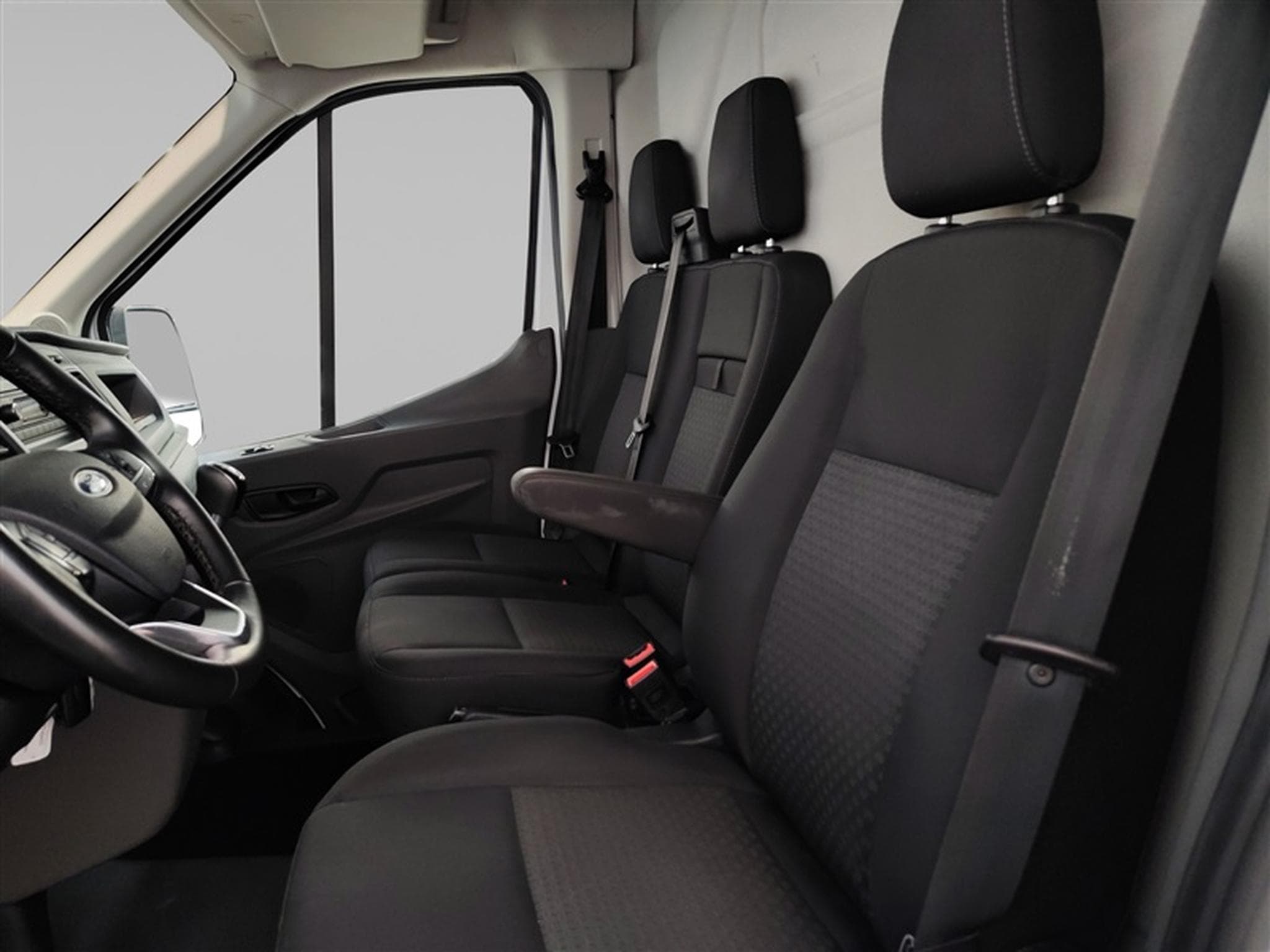 Ford Transit 2.0 TDCi L2H2 CLIM / PDC AV-AR (2023) - Photo 7