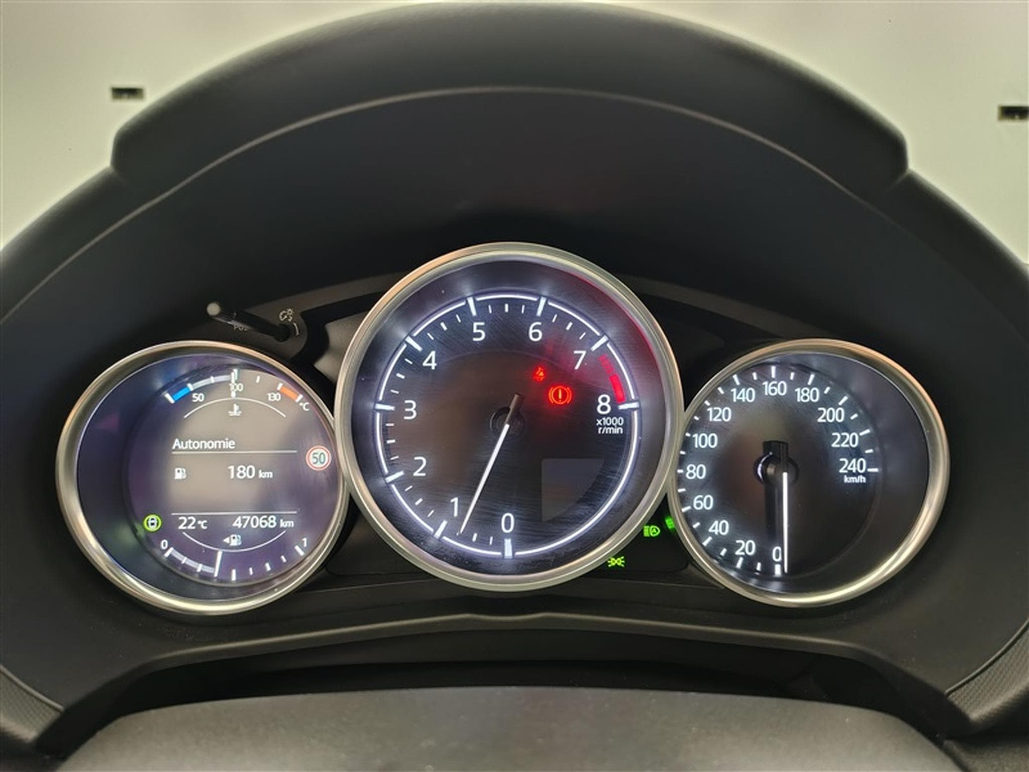 Mazda MX-5 1.5i Skyactiv-G Exclusive Line *NAVI/CUIR/FULL LED/CAM/JA16* (2024) - Photo 10