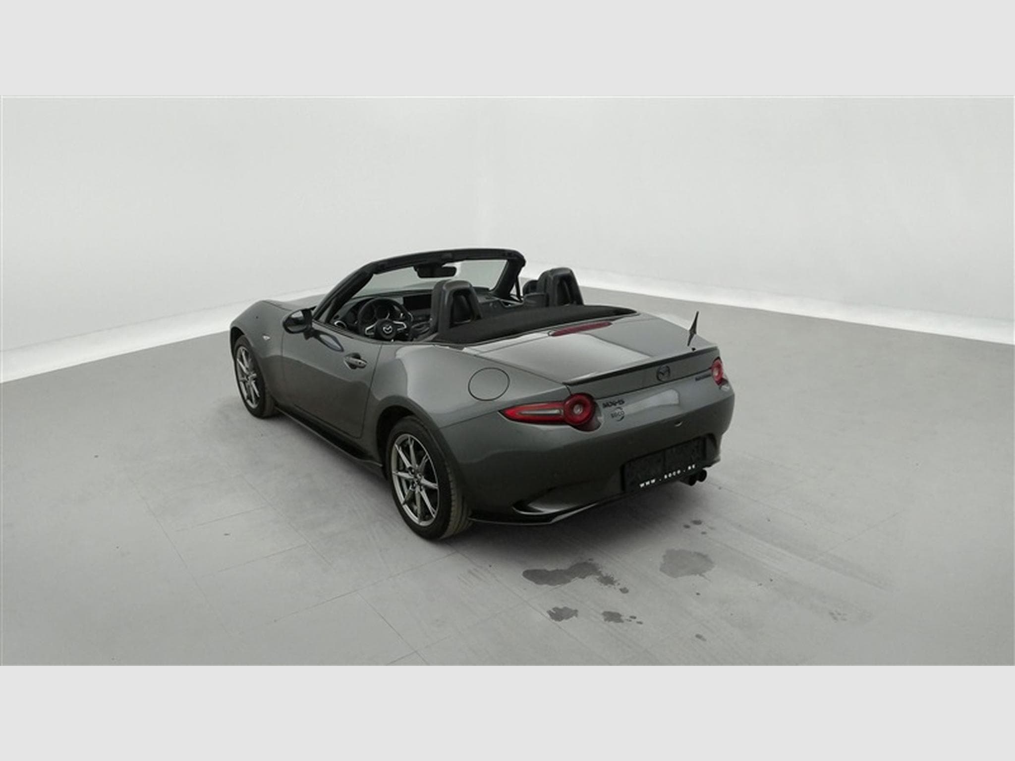 Mazda MX-5 1.5i Skyactiv-G Exclusive Line *NAVI/CUIR/FULL LED/CAM/JA16* (2024) - Photo 2