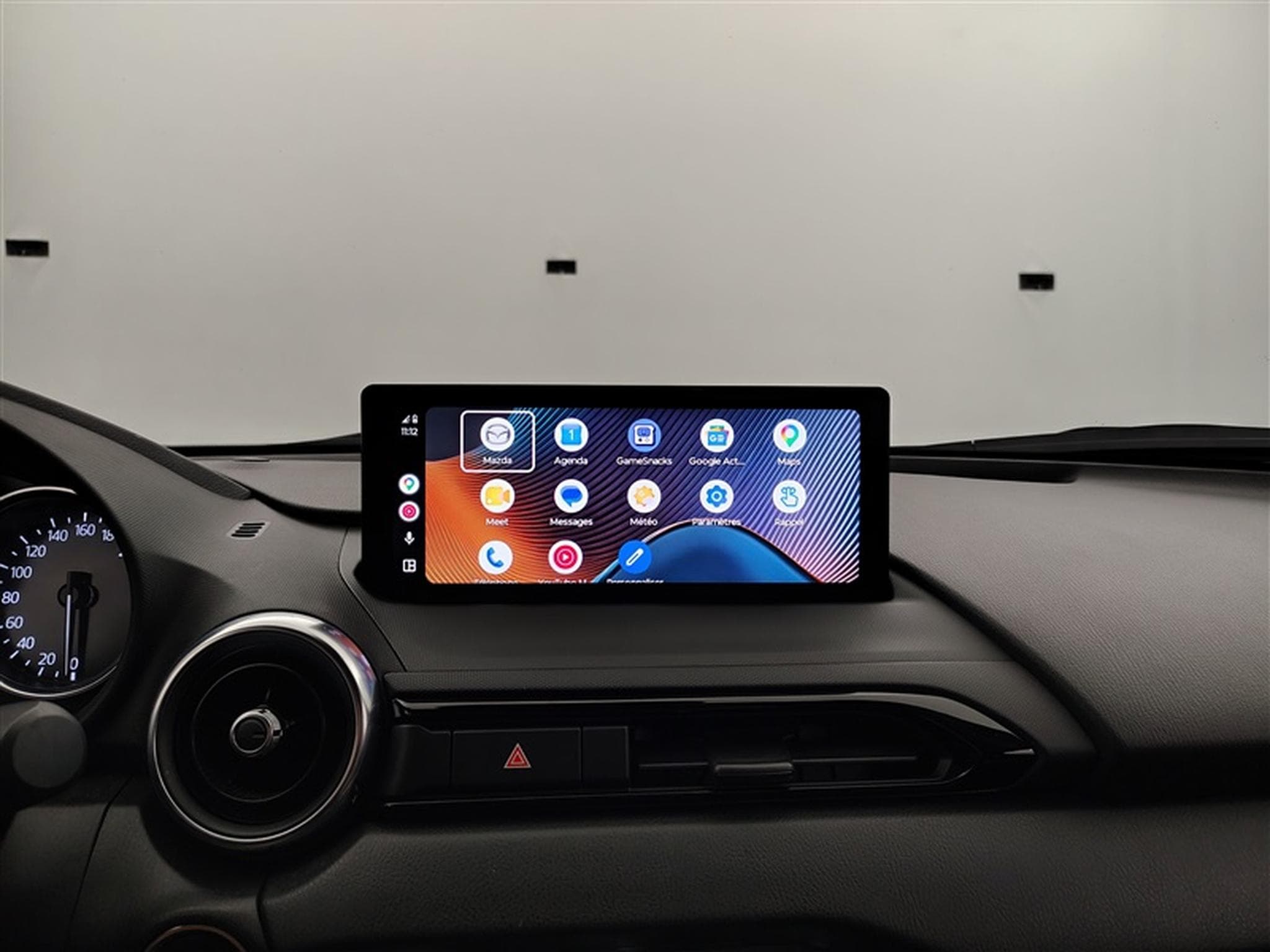 Mazda MX-5 1.5i Skyactiv-G Exclusive Line *NAVI/CUIR/FULL LED/CAM/JA16* (2024) - Photo 21
